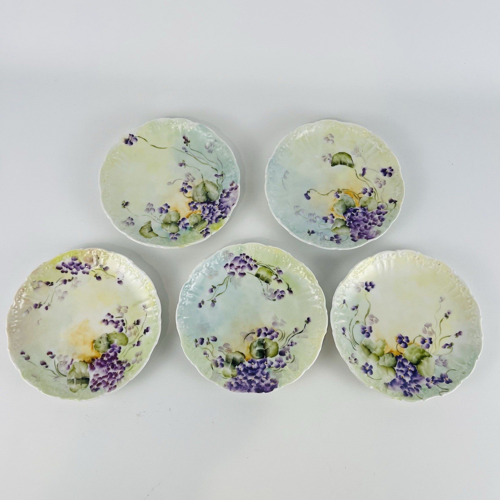 5 Antique Hand Painted Purple Violets 6″ Scalloped Dessert Cabinet Wall Plates