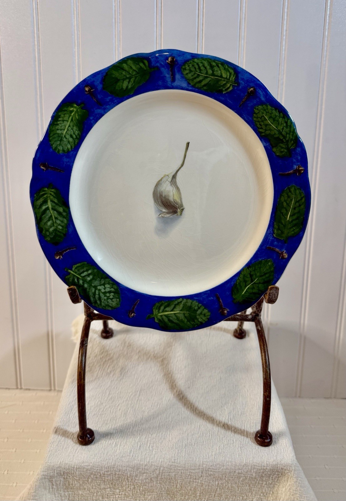 Poivre Et Sel Blue Vint. Set of 4 Salad Plates 8.75″ Faiencerie De Gien France