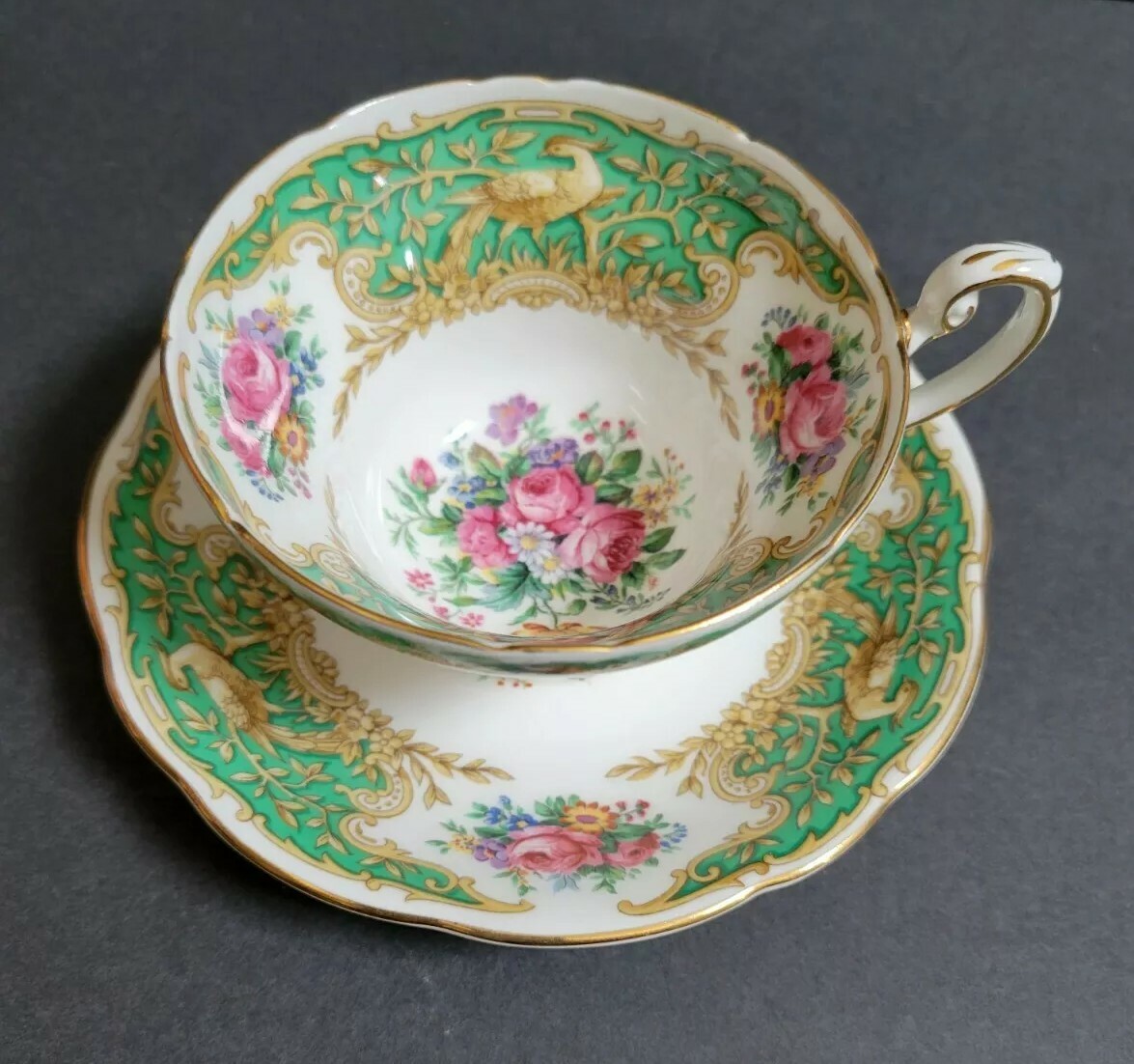Coalport “MONTROSE Green” Tea Cup with Saucer Display only