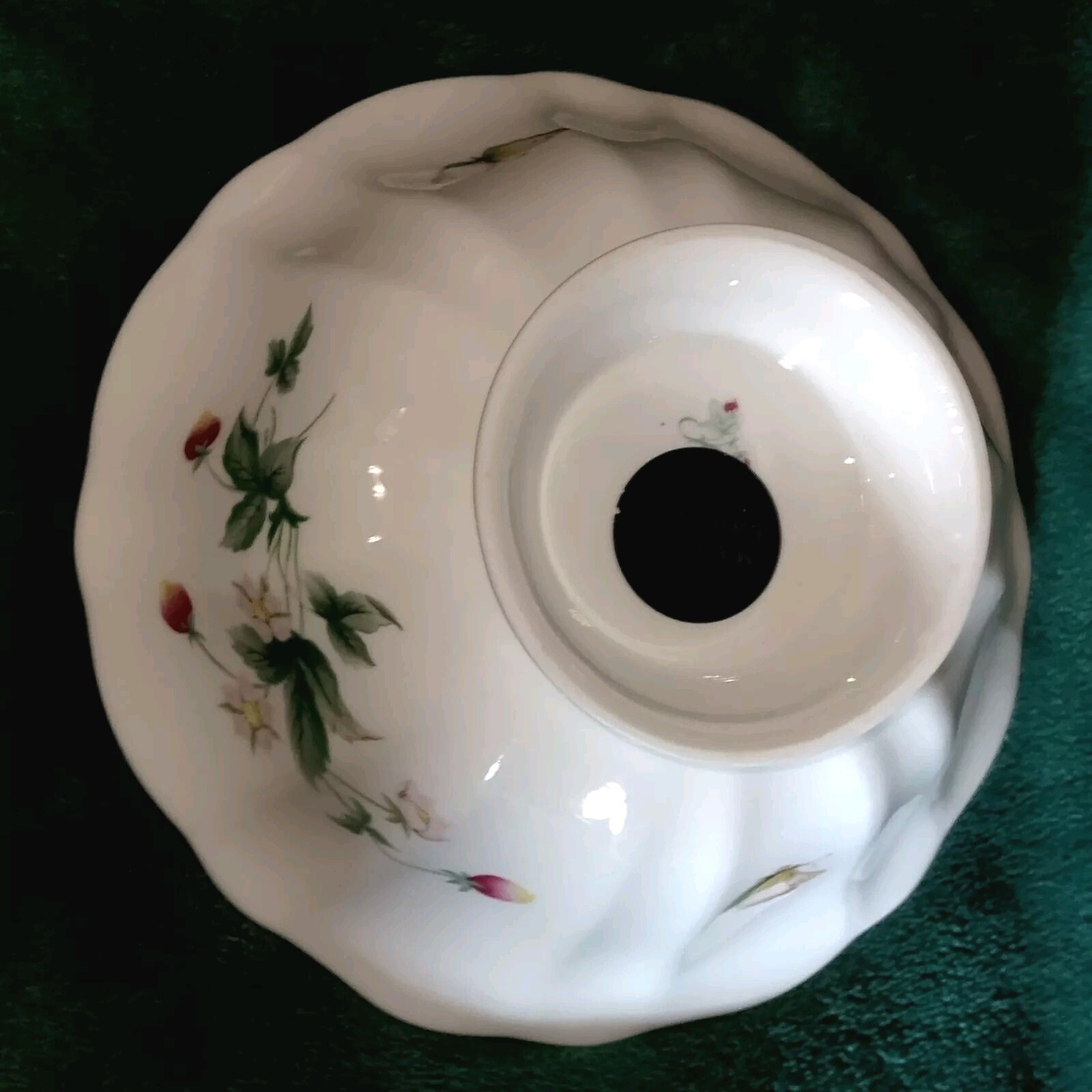 St Michael M&S Footed Bowl Vtg Ashbourne Design 2605 Wild Strawberry & Butterfly