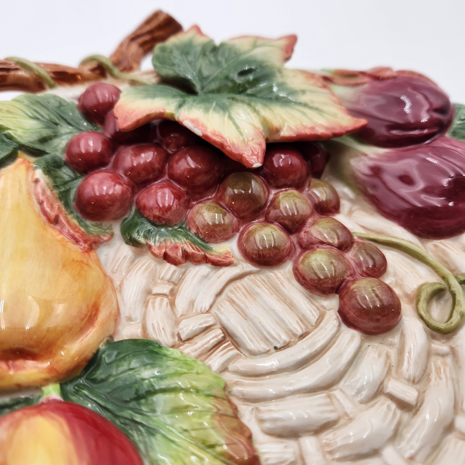 Fitz and Floyd Classics Country Gourmet Canape Plate Embossed Fruit Basketweave