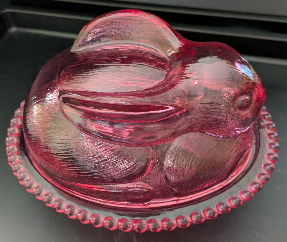 Vintage Indiana Glass Cranberry Pink Bunny Rabbit On Nest Covered Candy Dish.
