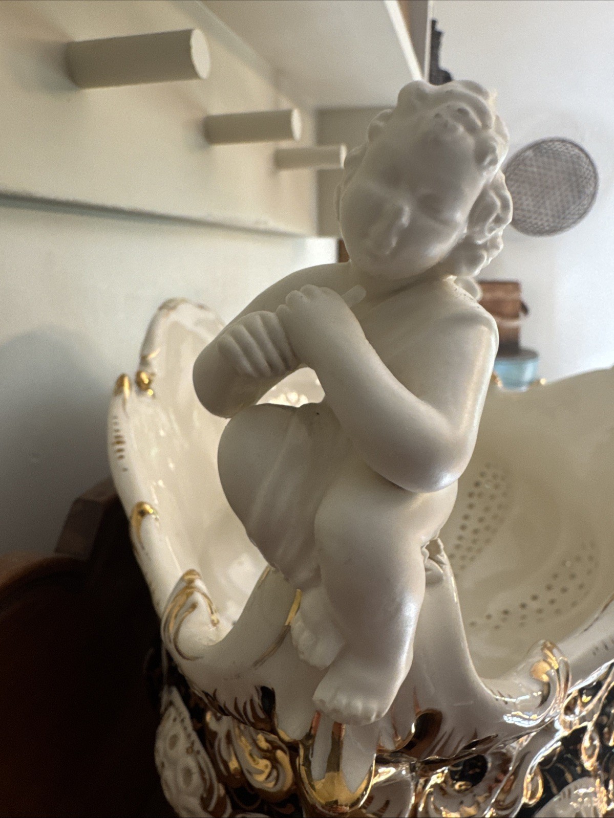 Vintage Mid Century Italian Capodimonte Cherub Porcelian Fruit Bowl Centerpiece