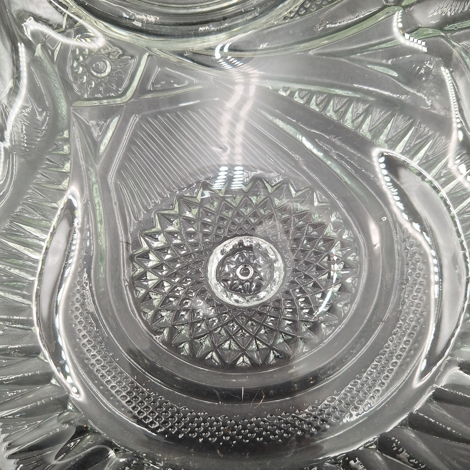 HUGE Vintage LE Smith Horseshoe Pinwheel and Stars Punch Bowl Underplate 21” EUC