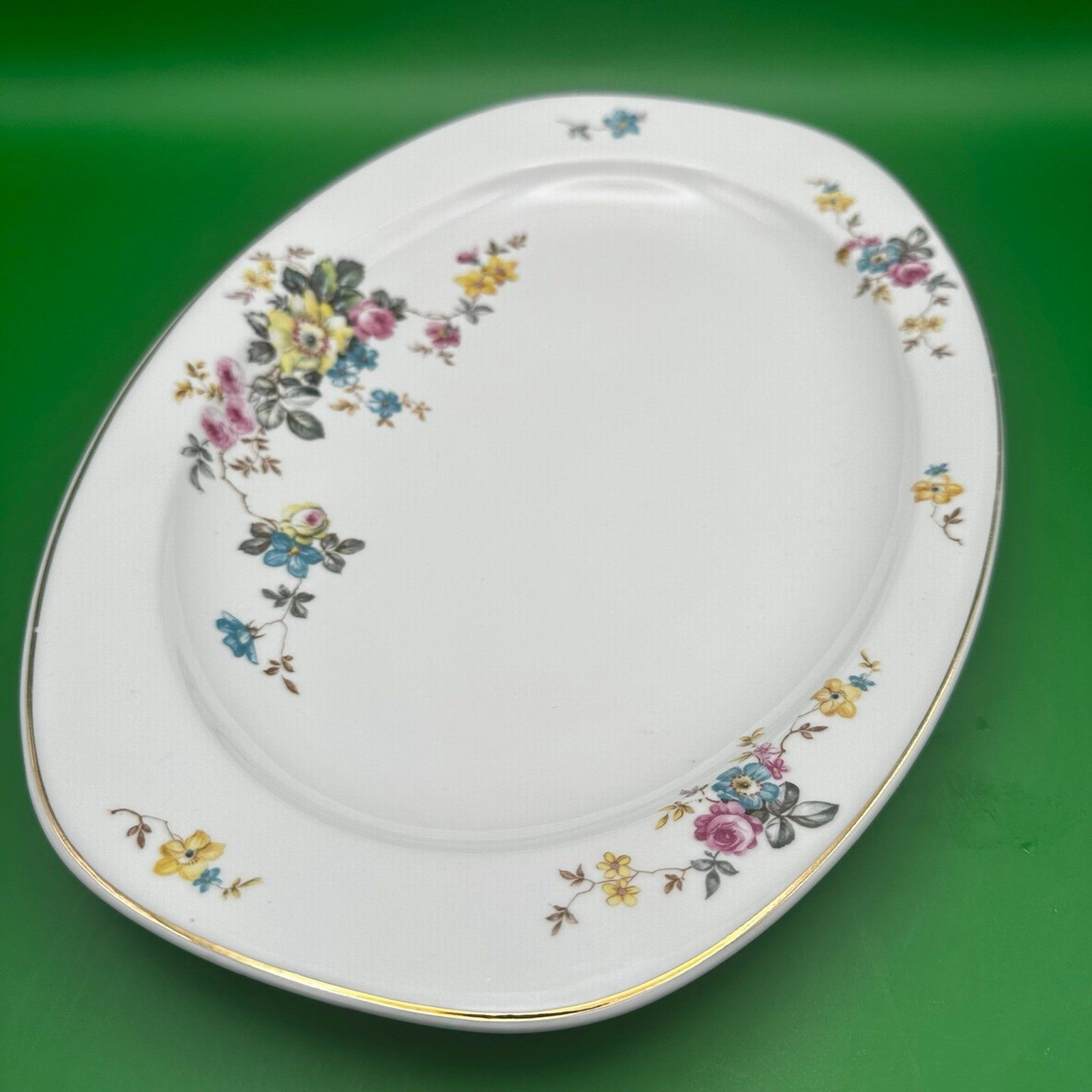VTG TK Thuny Czechoslovakia 13.5″ Oval Serving Platter 17380 Floral Gold Trim