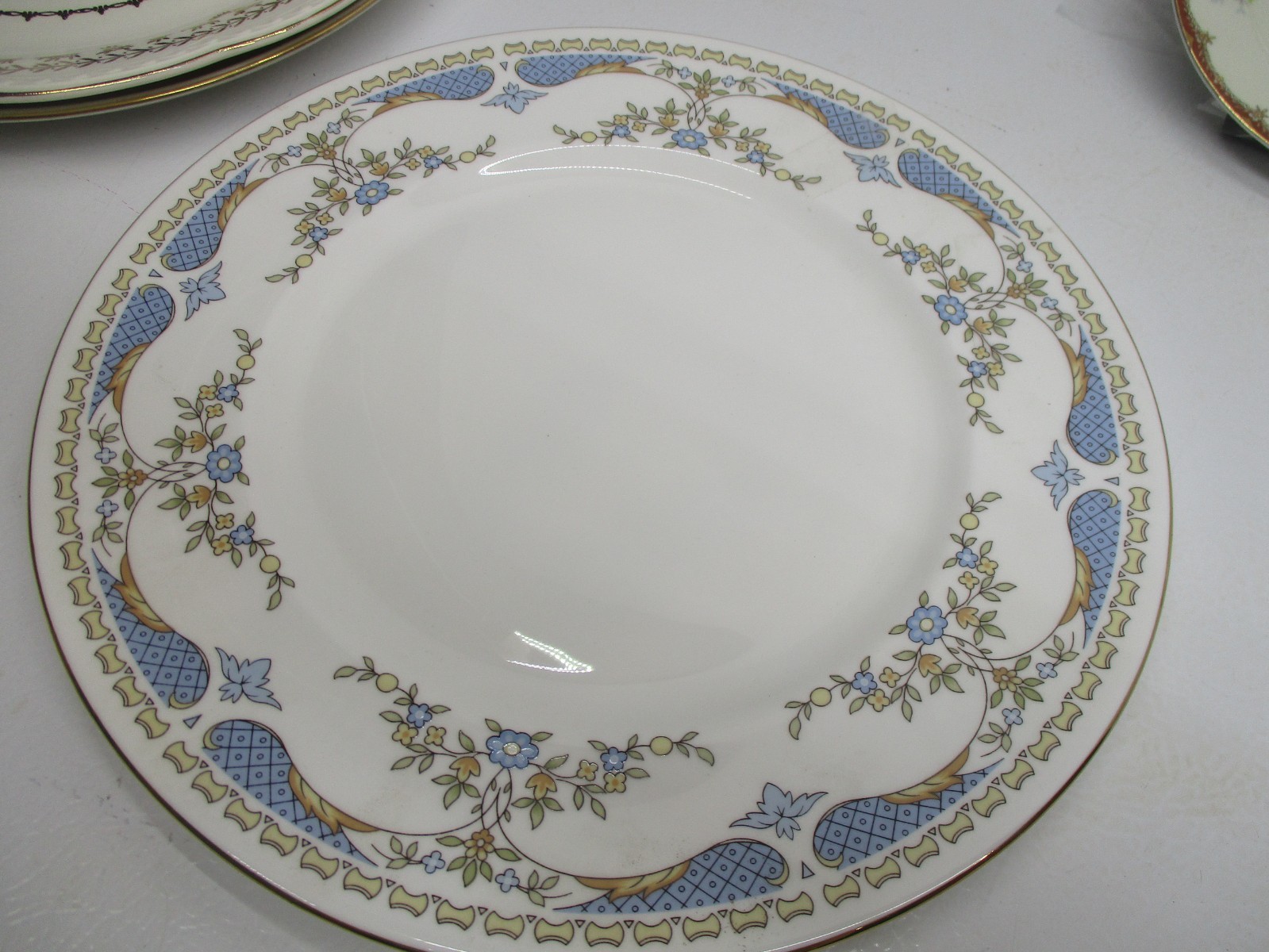 Vintage Mismatched China Dinner Plates & Bread Plates ~ 8pcs-Beautiful-Colorful