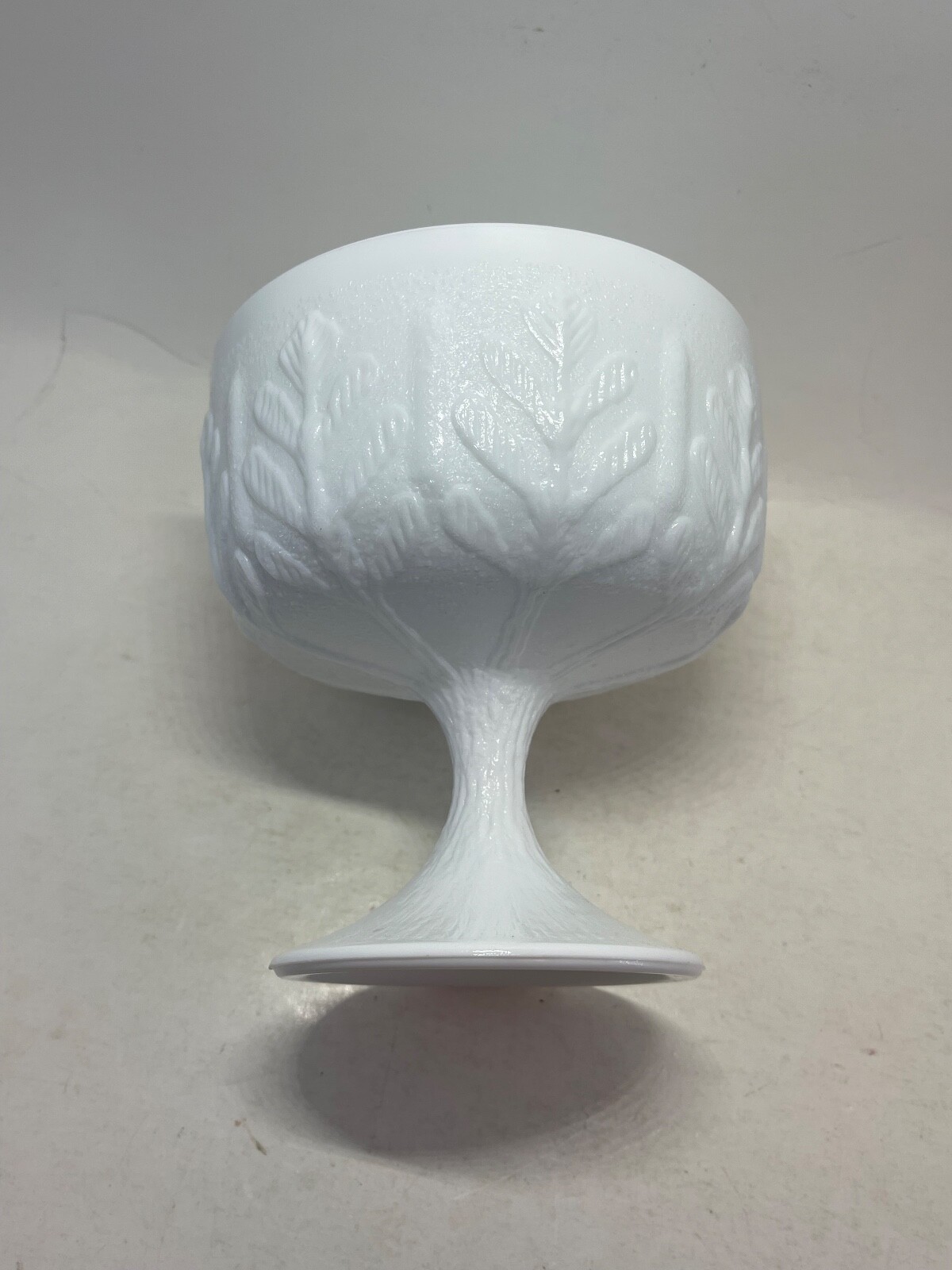 Vintage FTD 1975 White Milk Glass Oak Leaf Footed Compote Bowl Pedestal