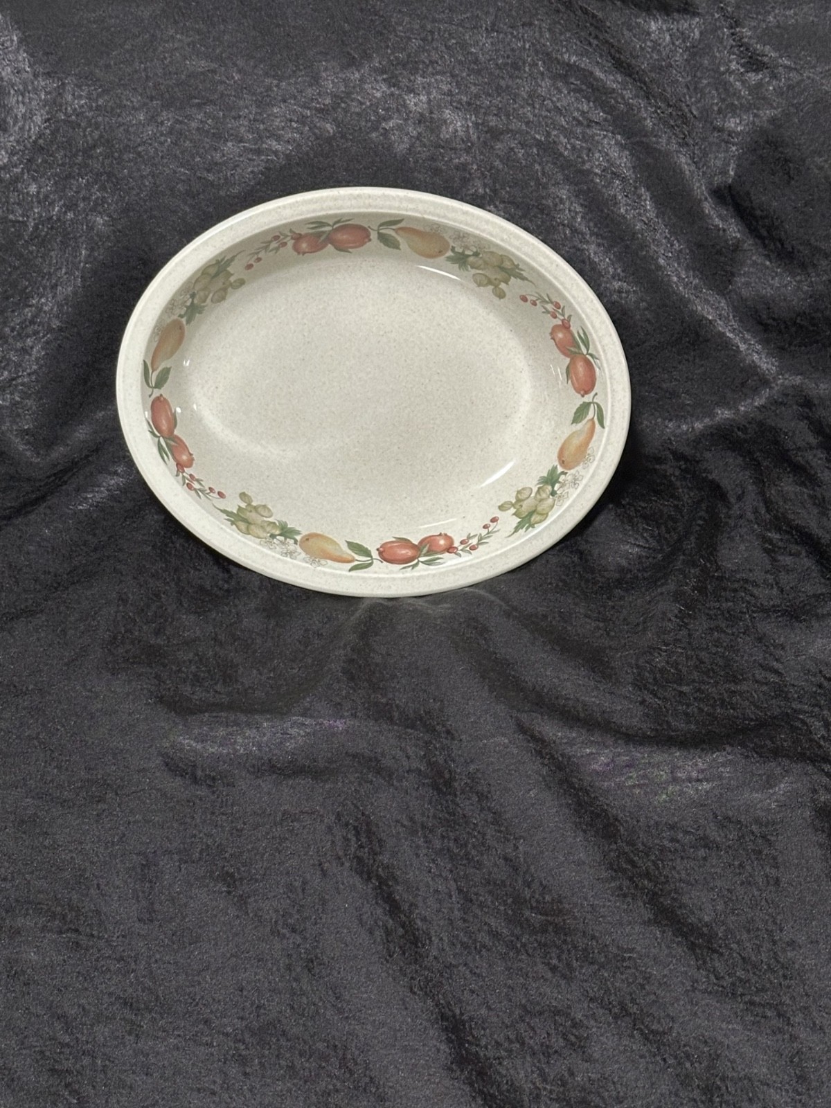 Wedgewood Quince serving platter, vegetable/soup bowls, bread & butter plates.
