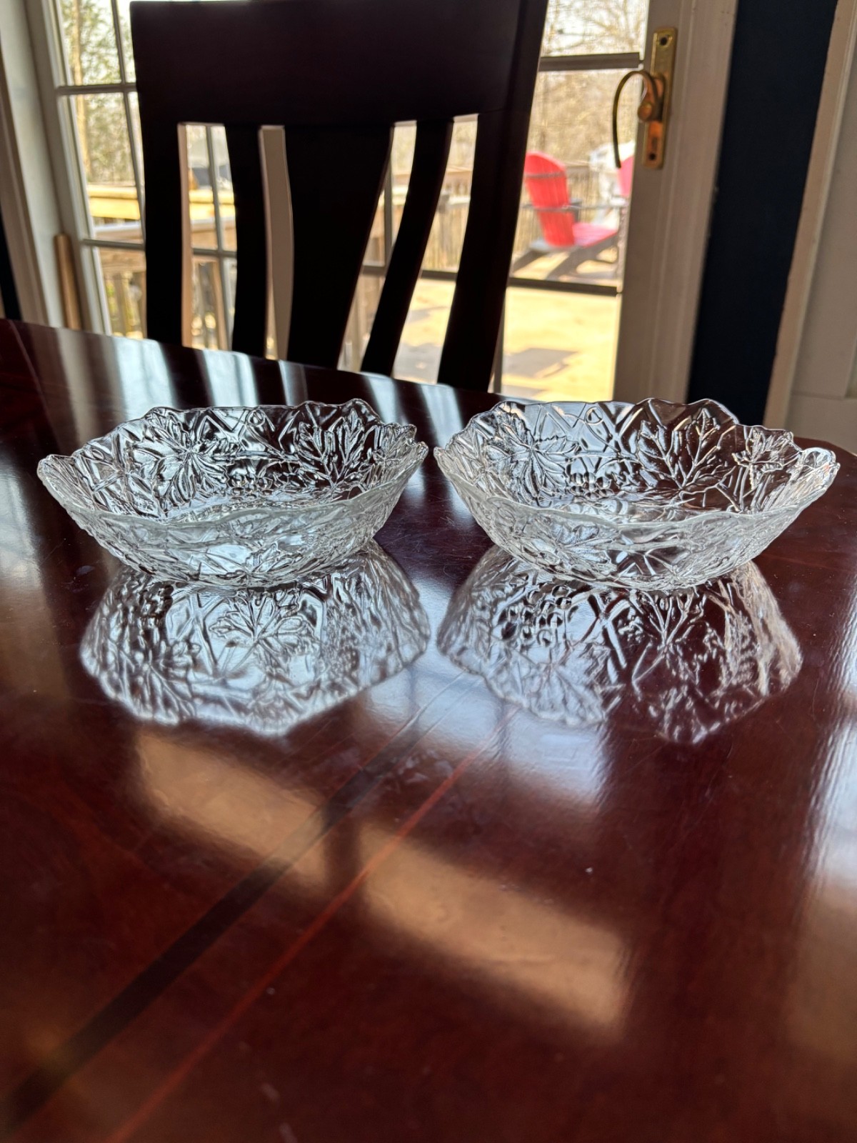 VINTAGE PAIR OF PRESSED GLASS BOWLS WITH EMBOSSED GRAPEVINES ON OUTSIDE 6-½”
