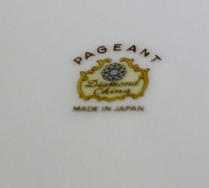 DIAMOND CHINA PAGEANT PATTERN 4 Piece Place Setting