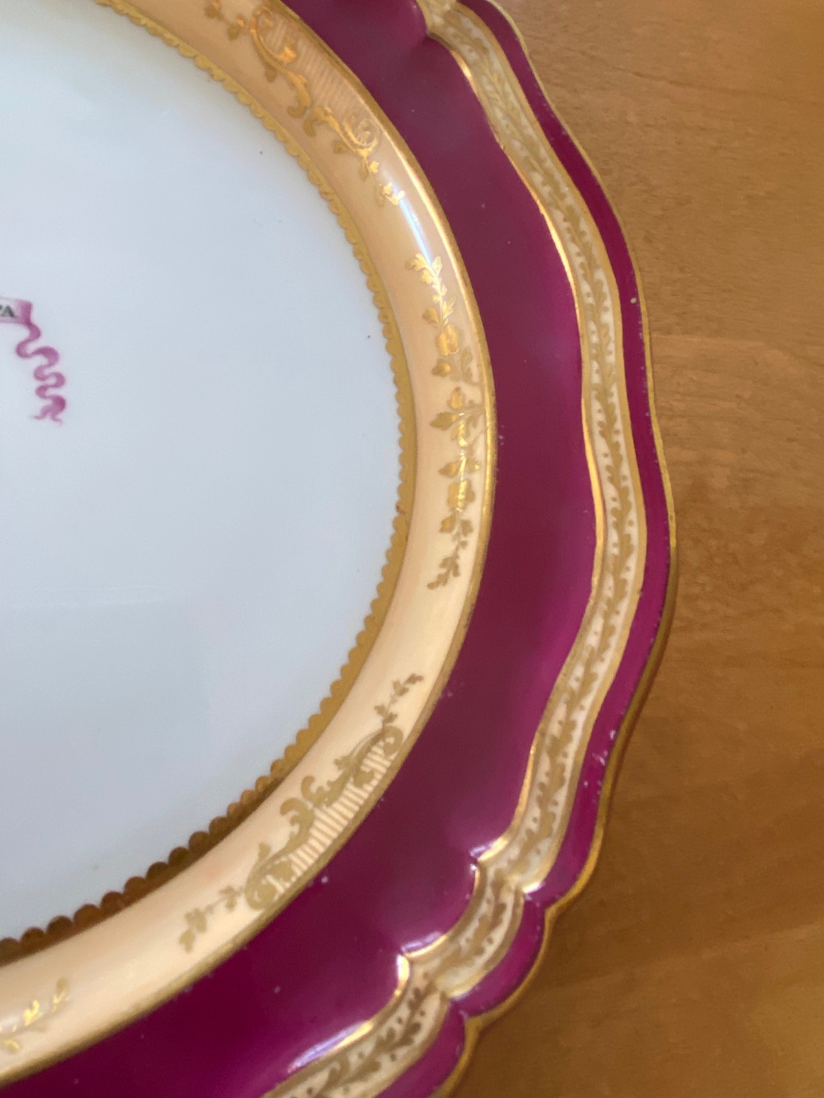 Antique 1850 – 1875 Paris Porcelain Set 4 Neoclassical Gilt Cabinet Plates