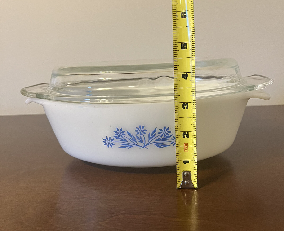 Anchor Hocking Milk Glass Blue Cornflower 1.5 Qt Oval Lid Covered Casserole #433