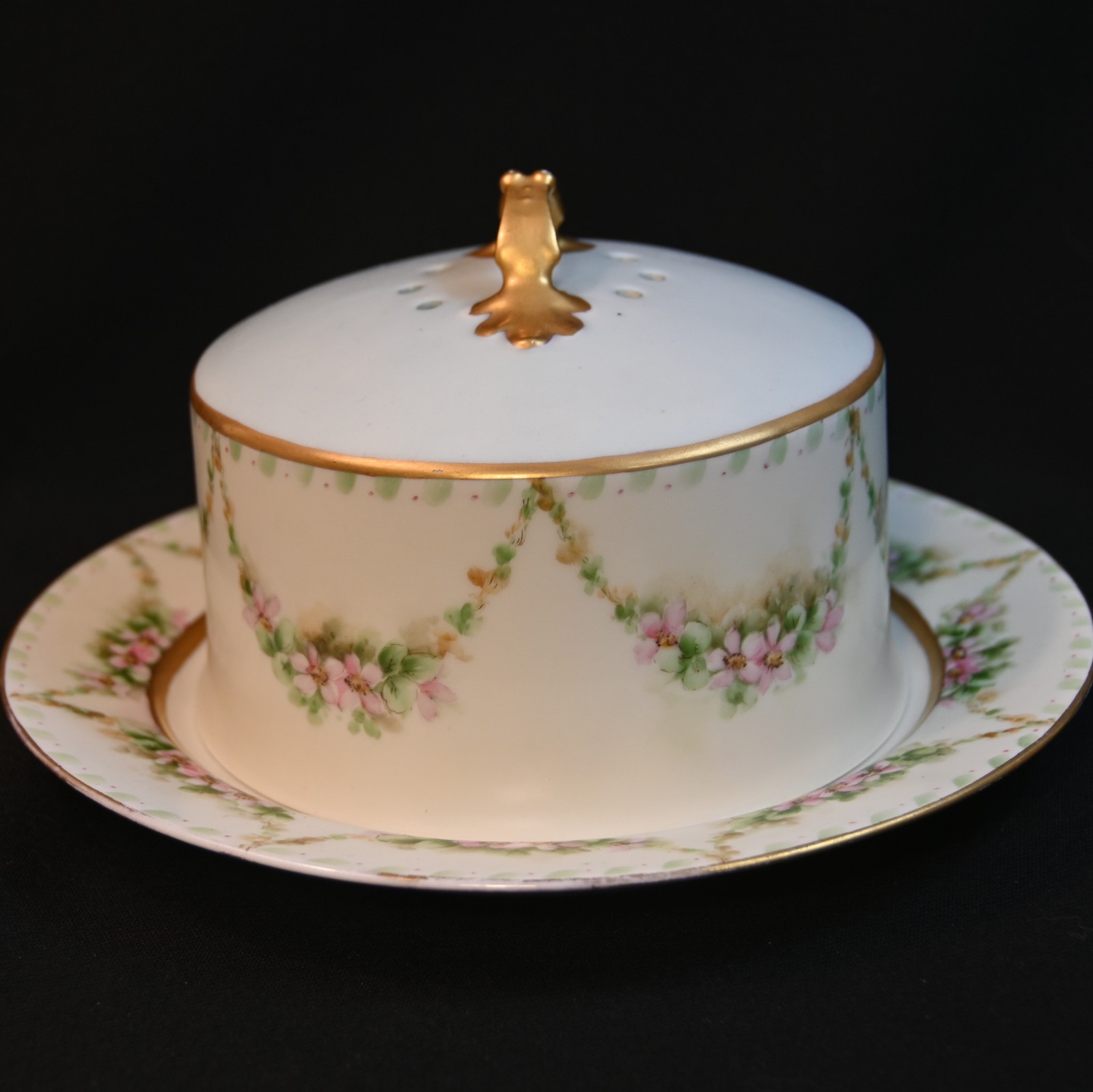 Limoges Latrille Freres Pancake/Crepe Server HandPainted Rose Garlands 1899-1913