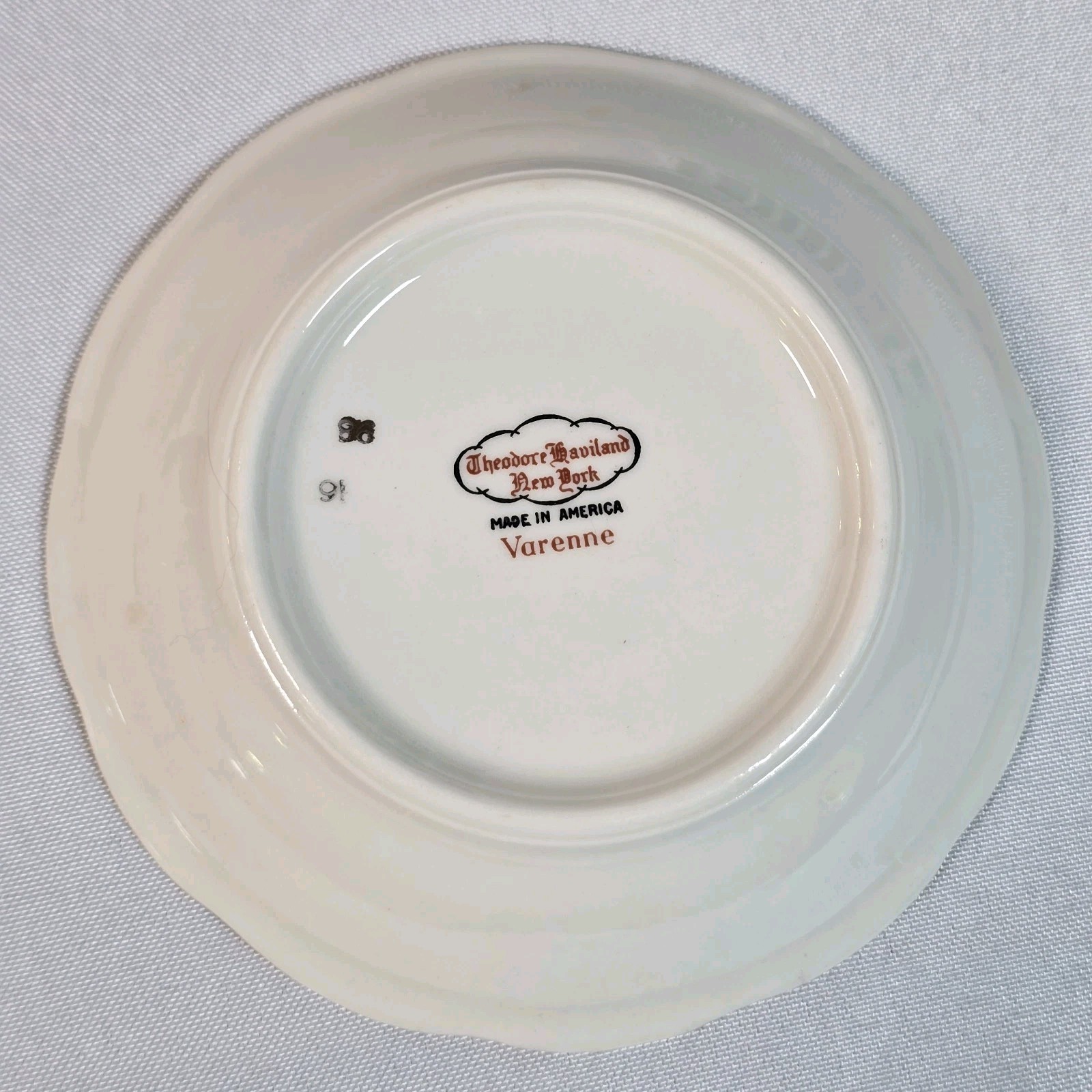 6 Theodore Haviland Varenne USA 5 in Small Dessert Fruit Bowls Tiny Roses chip*