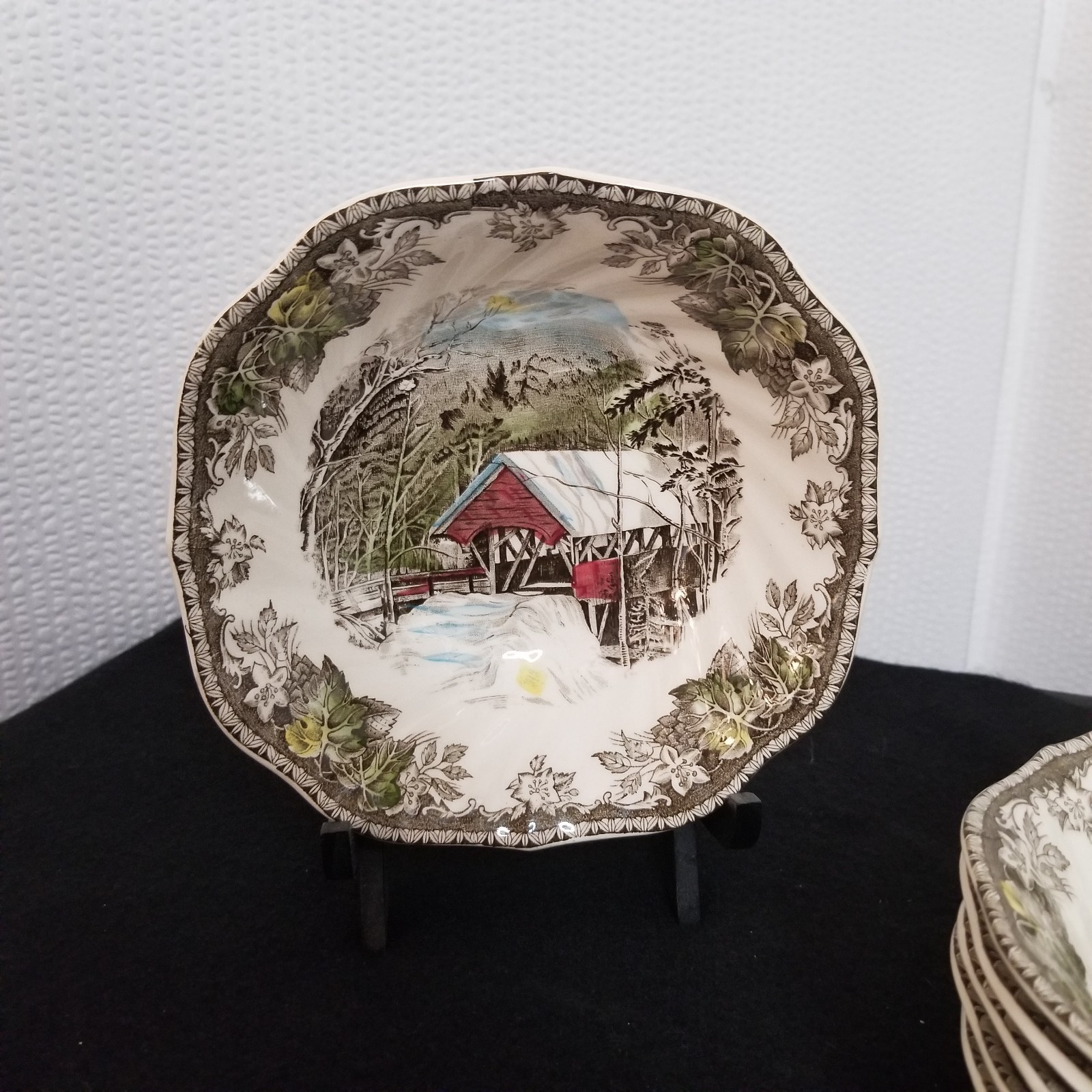 Six 6 1/4″ Johnson Bros Friendly Village Covered Bridge Cereal Fruit Bowls