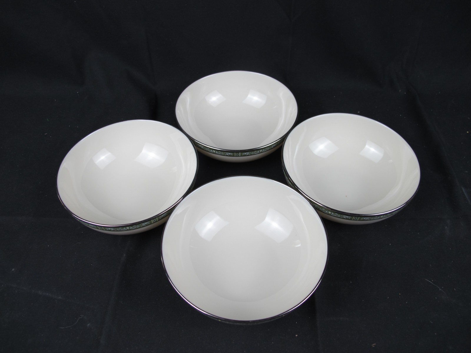 (4) Lenox Adrienne Coupe Cereal Bowls 5 1/4″