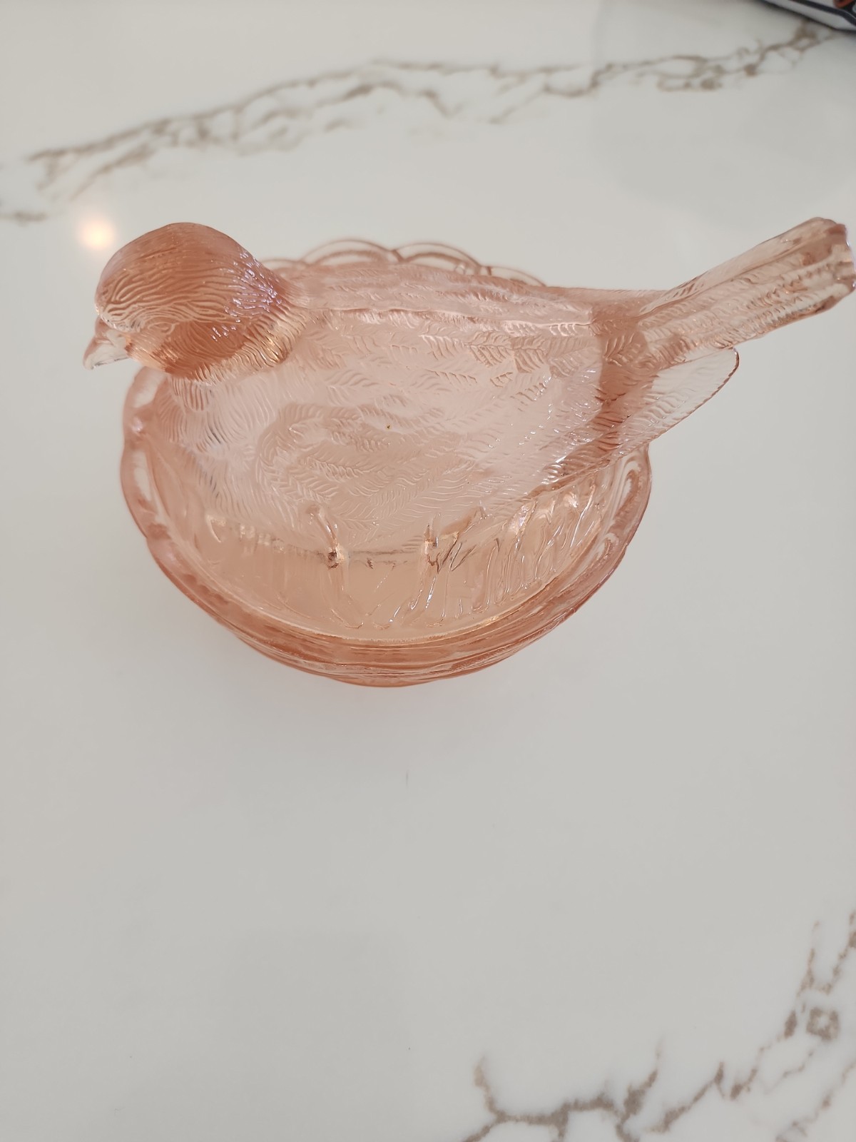 Vintage Hsinchu Glass Co Pink Dove on Nest Covered Candy Dish H Diamond Mark