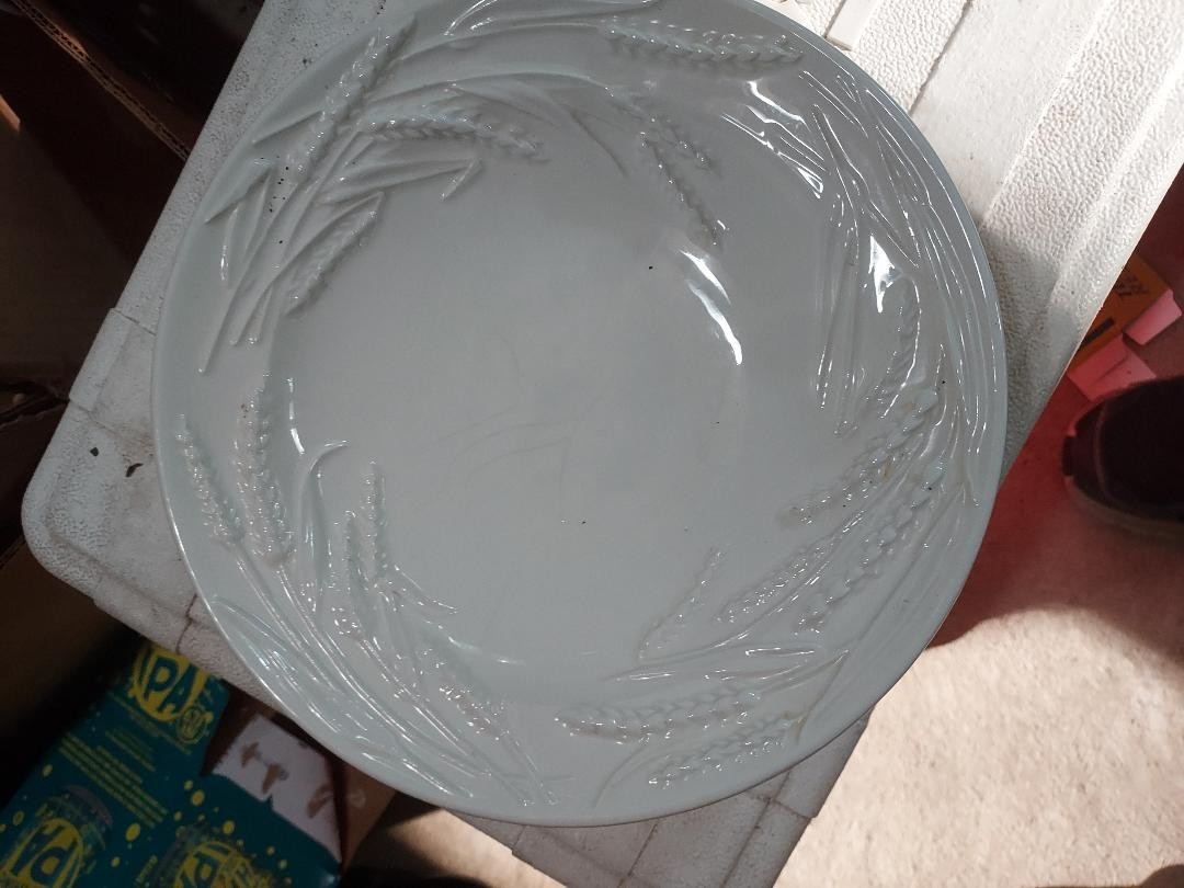 white bowl with “sheafs of wheat” made in italy