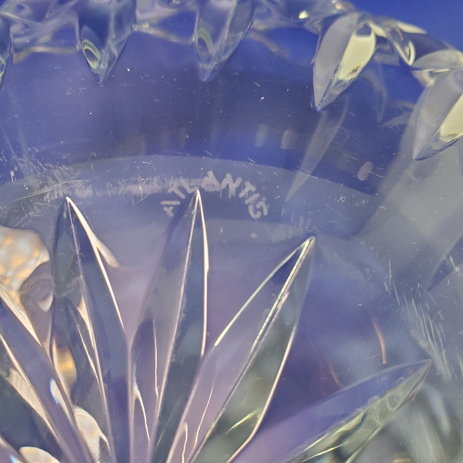 ATLANTIS REGENT SERVING BOWL Cut Lead Crystal 8 3/8 in Diameter Made in Portugal