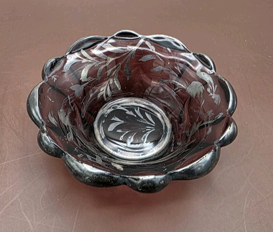 Vintage 1930’S Imperial Glass Amethyst Purple Bowl W/ Silver Overlay 5 In…