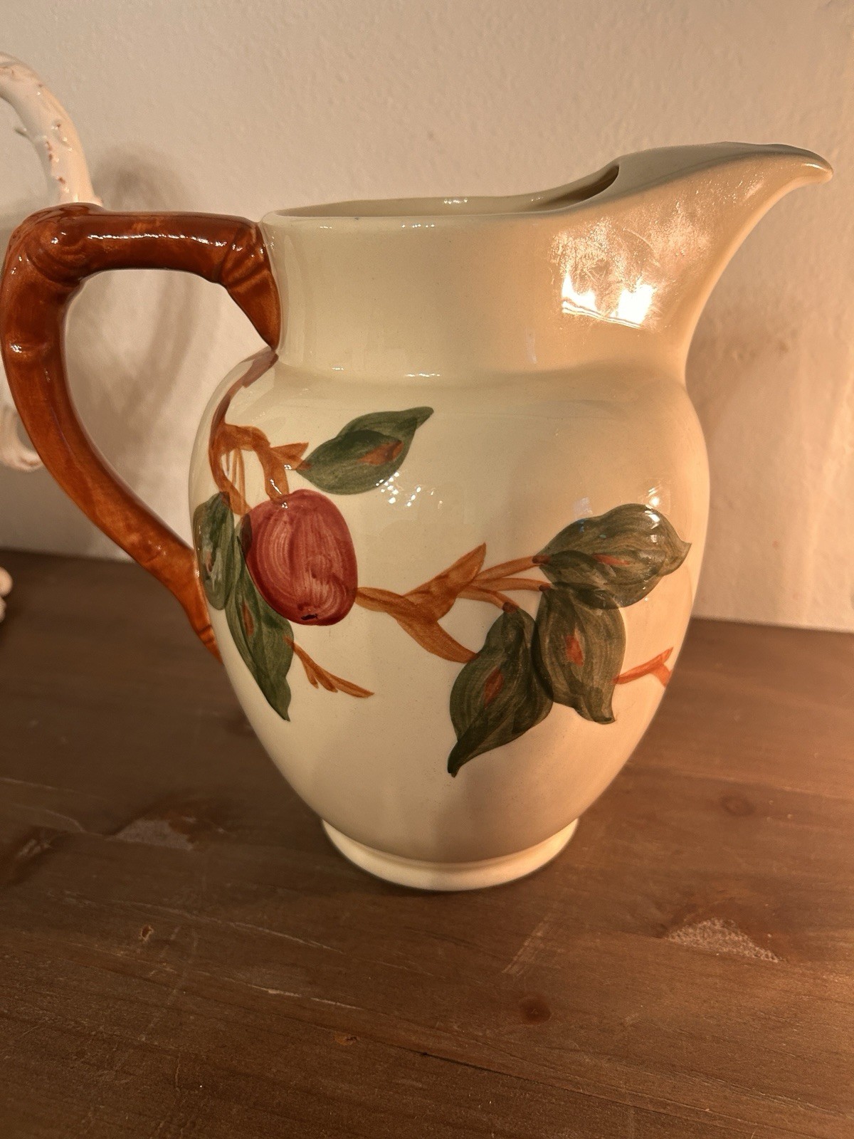 Franciscan Apple Earthenware Pitcher US Vintage Handled Water Milk Juice Pitcher
