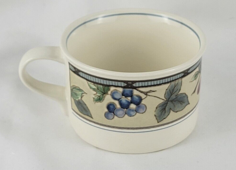 Mikasa Garden Harvest 1 Flat Cup Mug Fruit and Leaves CAC29