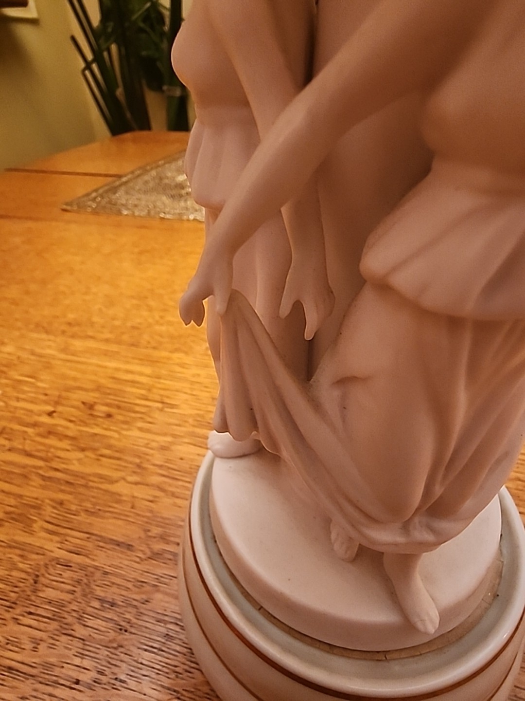 ARDALT Neoclassical Porcelain Center Piece 7371 Lenwile China Japan 10″ Tall