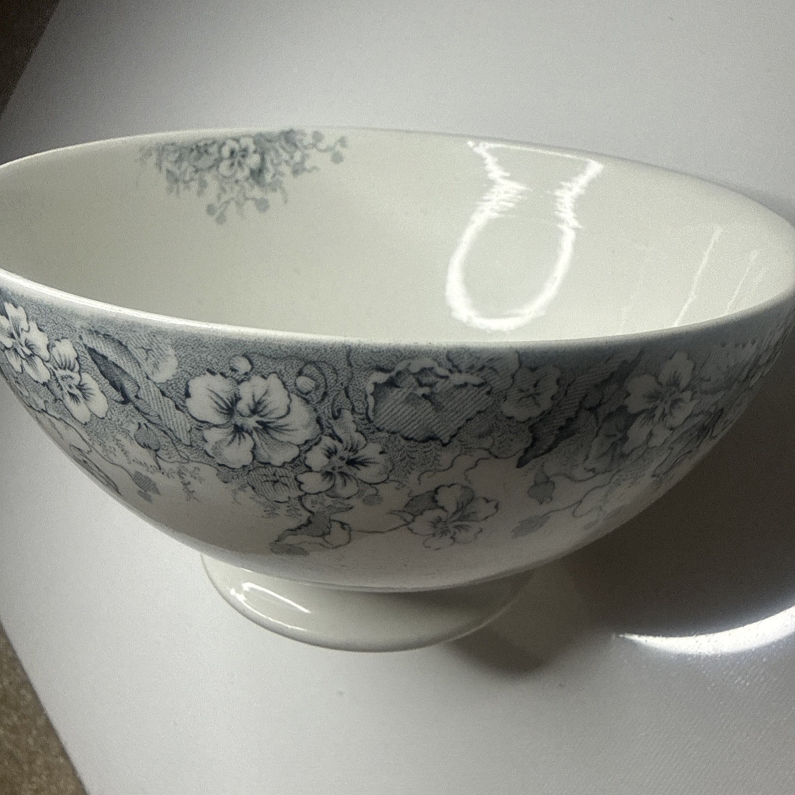 RARE Antique 1893 British Transferware Bowl – “LUCANIA” Pattern (Rd No 211725)