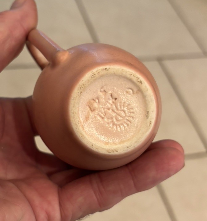 ROOKWOOD MATTE PINK CREAM PITCHER ORIGINAL 1933 VGC RARE OLD