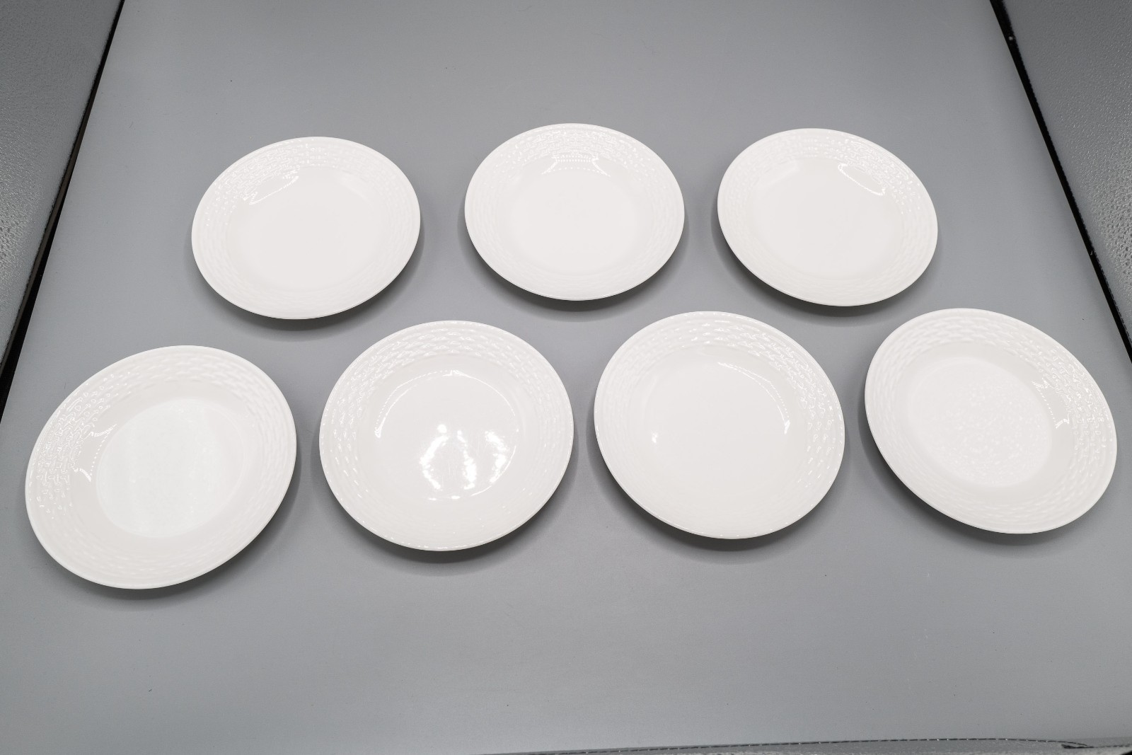 READ – Wedgwood Nantucket Bread Plates 5 7/8″ – Set of 7 – FREE USA SHIPPING