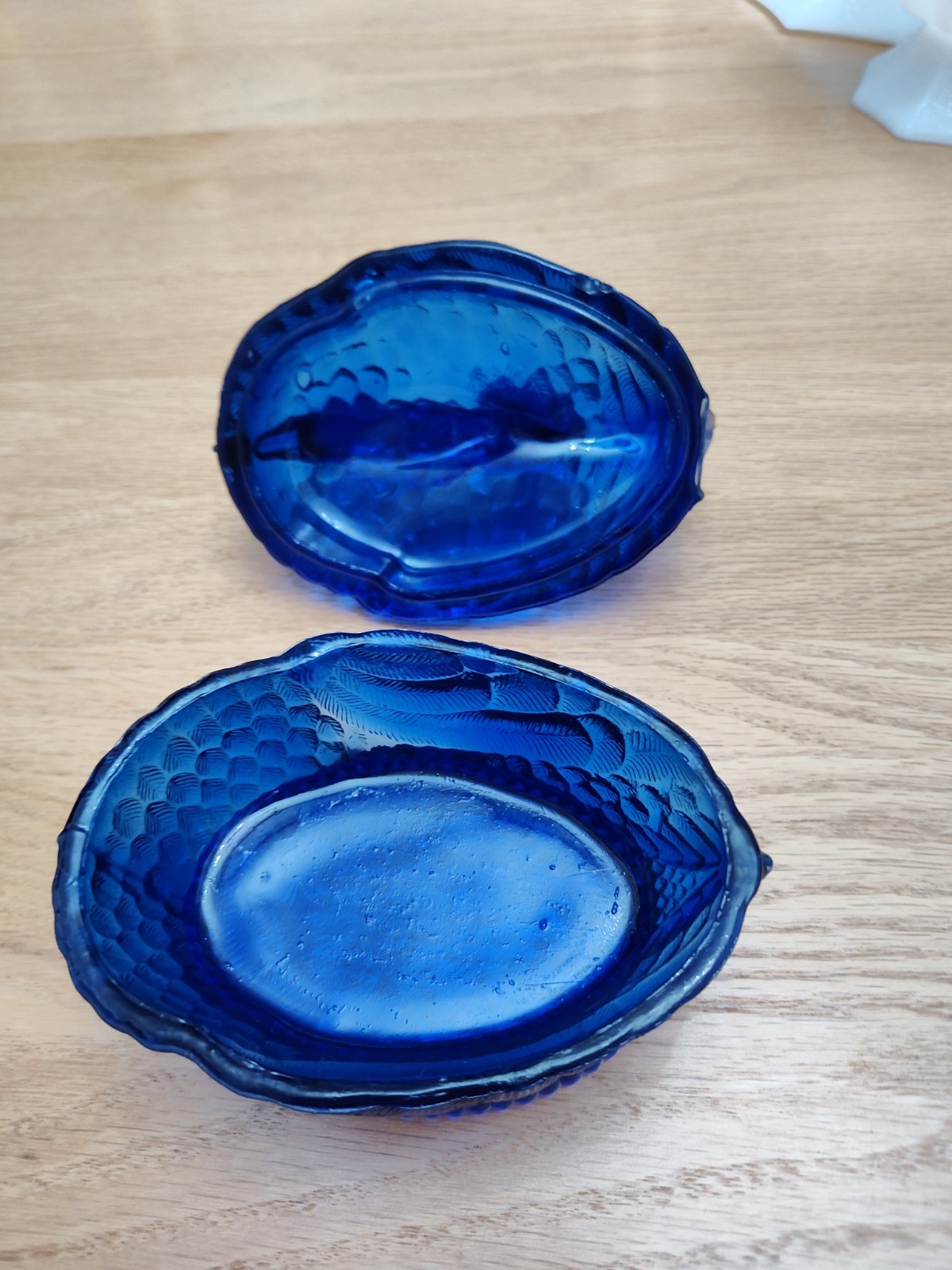 Vintage Cobalt Blue Glass Swan on Nest Covered Candy Dish Raised H Diamond Mark