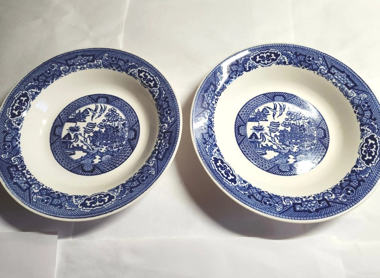 Vintage Blue Willow Soup Bowl 8.5″ Cereal Salad Unmarked Rimmed