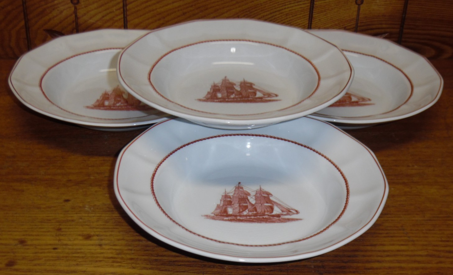 4 Wedgwood Georgetown Collection Porcelain Soup Bowls – Flying Cloud Rust -7.75″