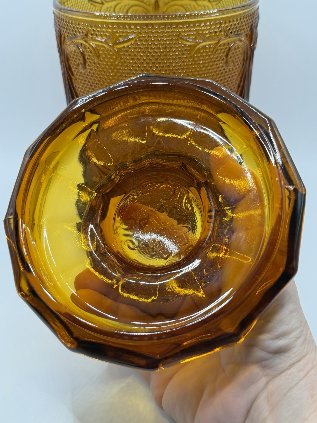 Indiana Glass Tiara Gold Amber Sandwich Biscuit Canister Jar W/ Lid LARGE , 9”