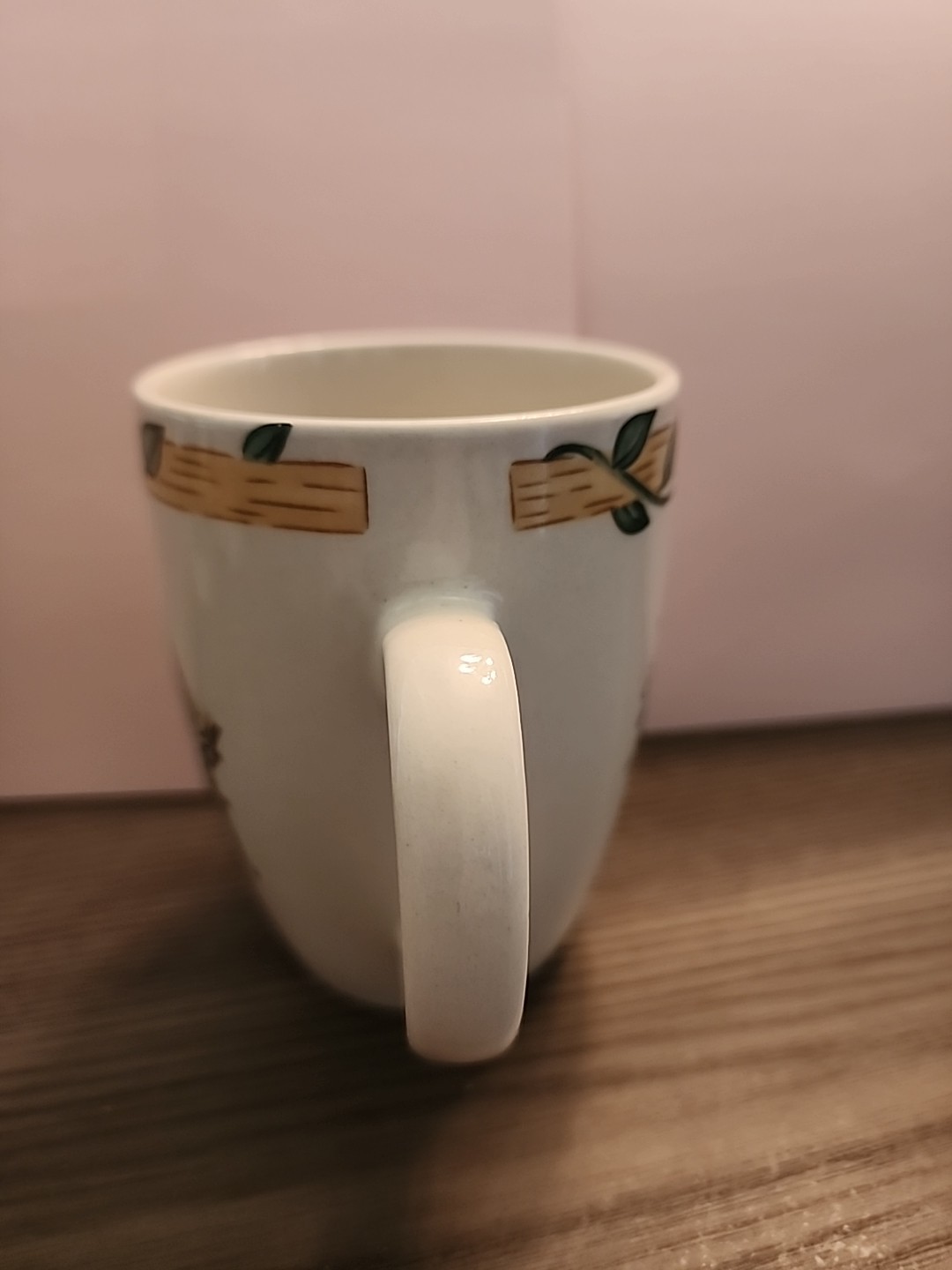 Thomson Pottery Mug With Bird, Bird House, Bee, And Floral Design 4×3