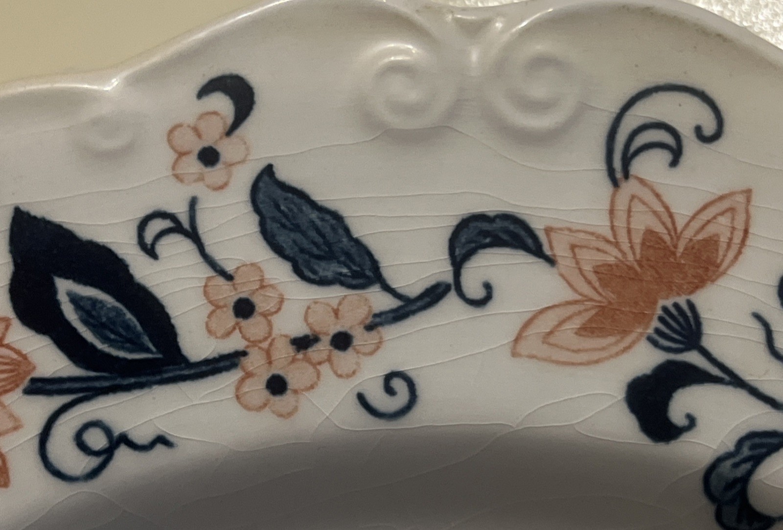 Vintage Nikko Japan Ironstone “Blue vineyard” Peach And Navy Floral Dinner 15 Pc