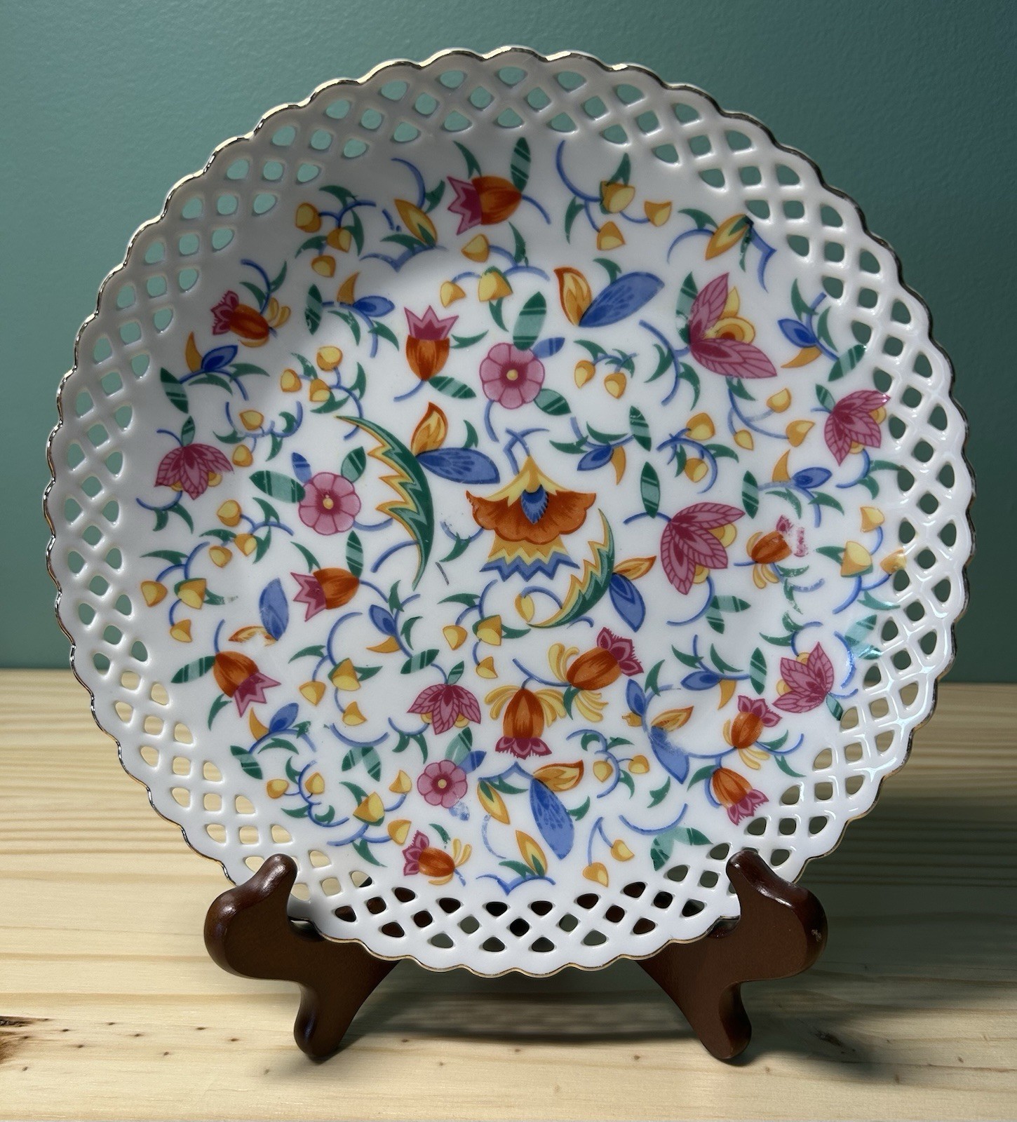 German Floral Decorated 7.5” Plate Reticulated Weaved Border Gold Detailing (4)