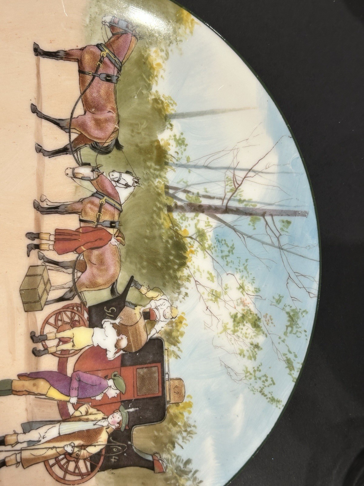ROYAL DOULTON COACHING DAYS BLUE SKY 9″ CABINET PLATE (E2768)