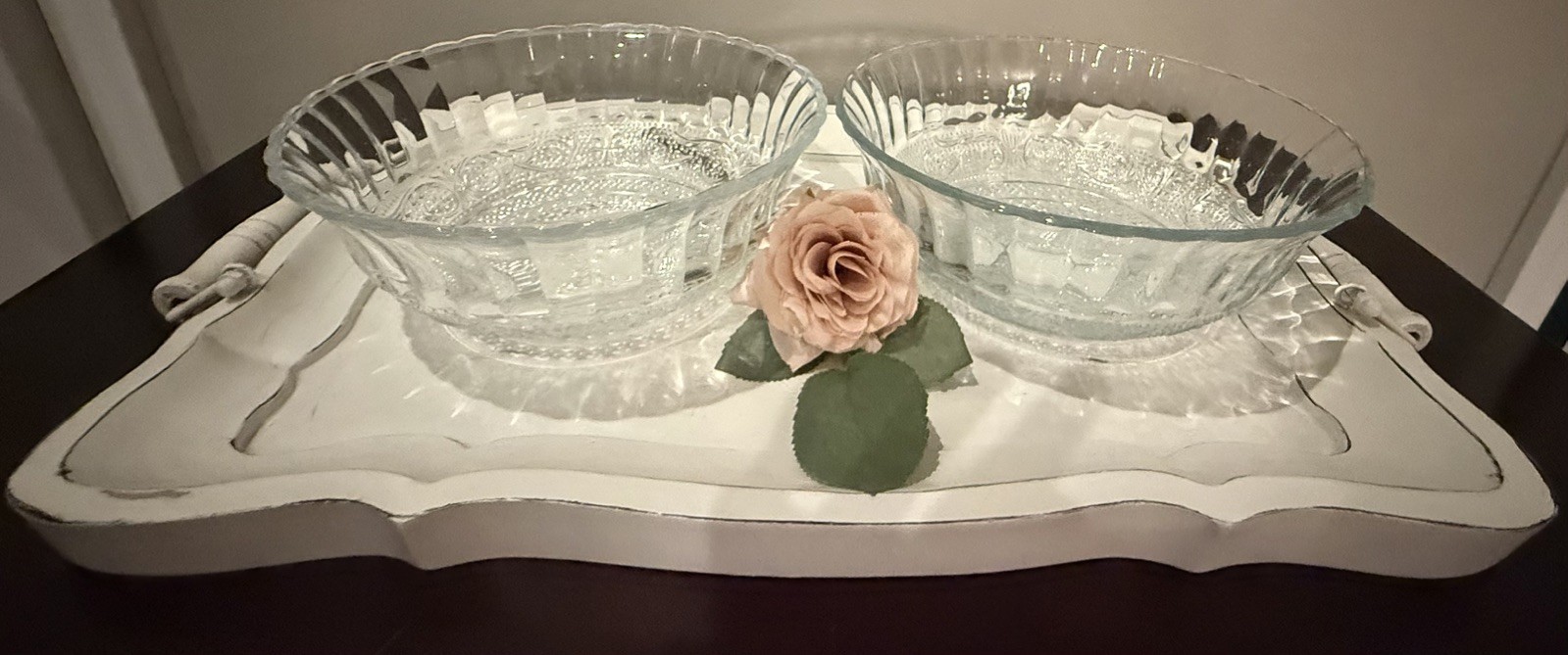 3 Pcs -VINTAGE KIG MALAYSIA Trellis Glass Sandwich; 2 Serving Bowls & 1 Lg Plate