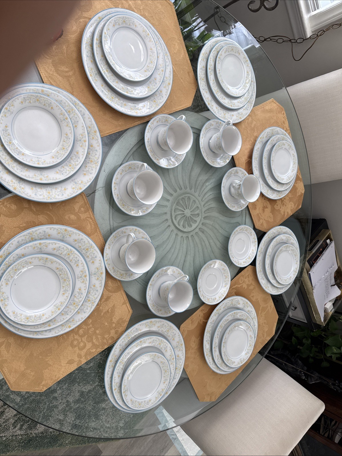 Noritake Porcelain China Epic 2680 Floral Full 8 Seating Set , New 38 PCs