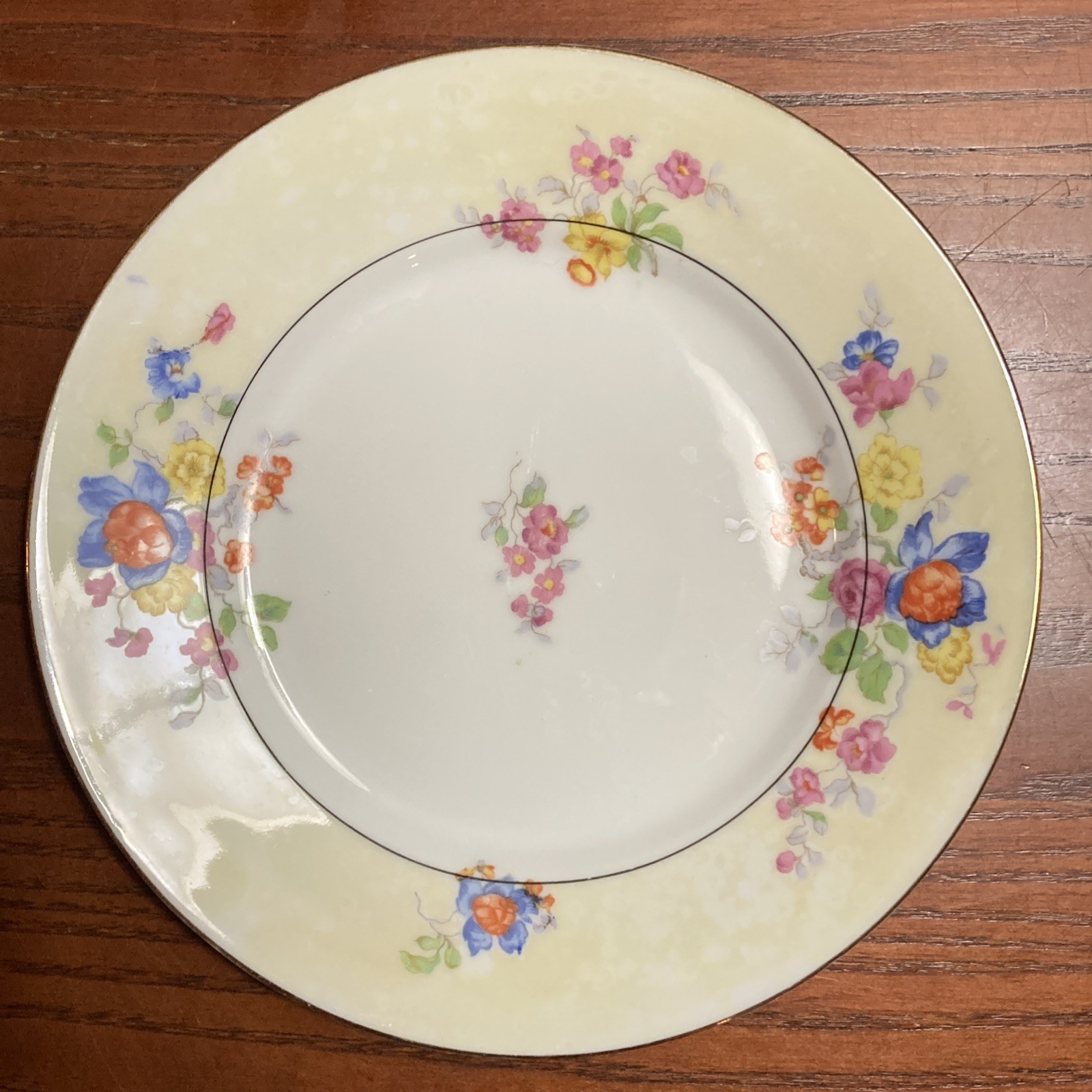 9 Vintage Mismatched China Lunch Cake Plates Floral Design @ 7.25-8.25” Dia