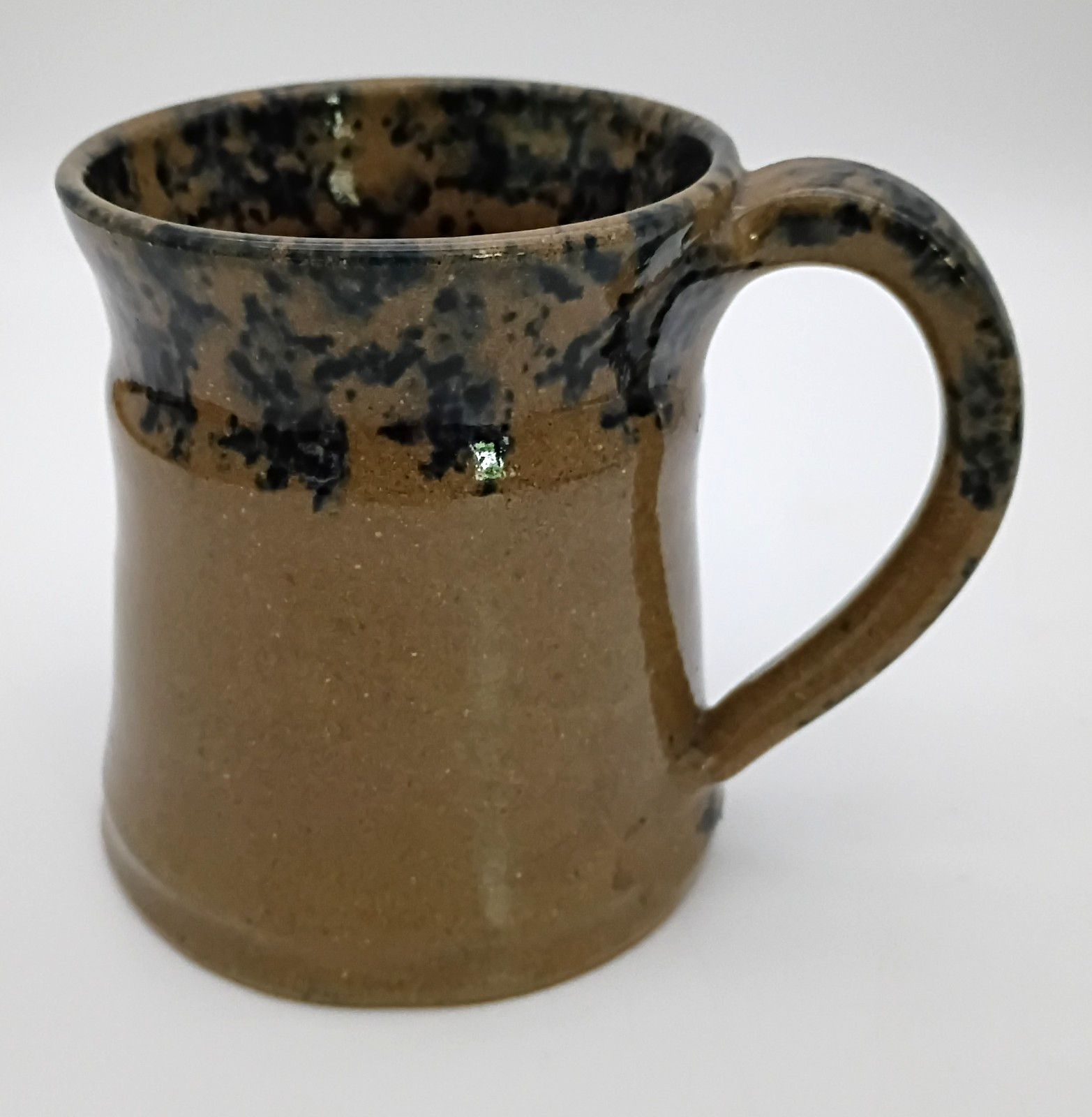 Becky Mummert Folk Art Mug ~ 3.5” tall Pottery ~ Salt Glazed w/Blue Pig ~ 1997