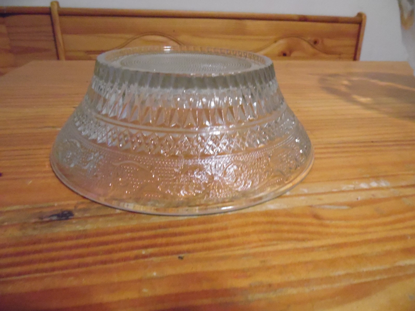 KIG Malaysia Pressed Clear Glass Punch Bowl Stand Fleur-de-Lis