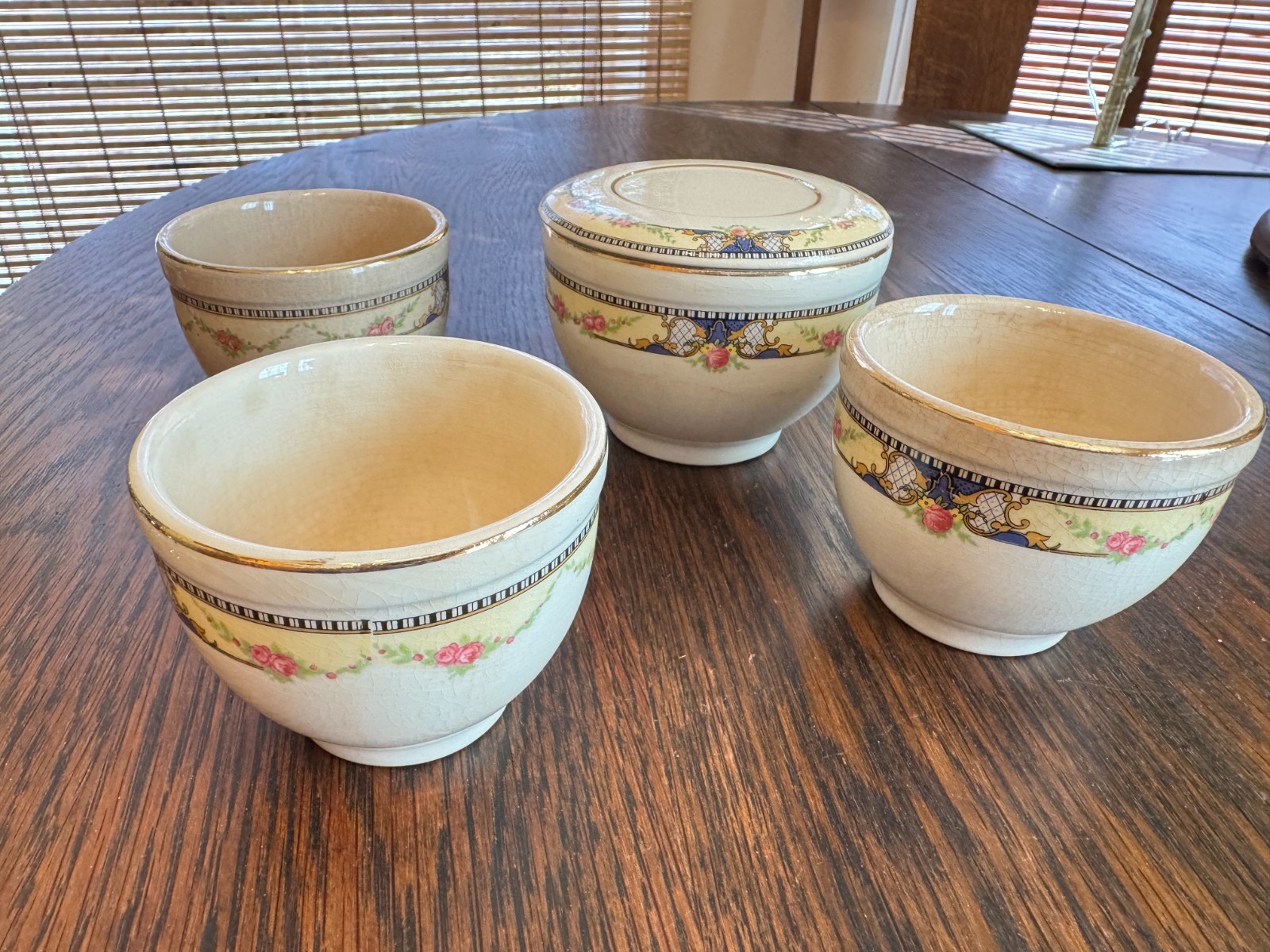 Universal Cambridge Oven Proof Bowls Beige Gold Rim Made In USA