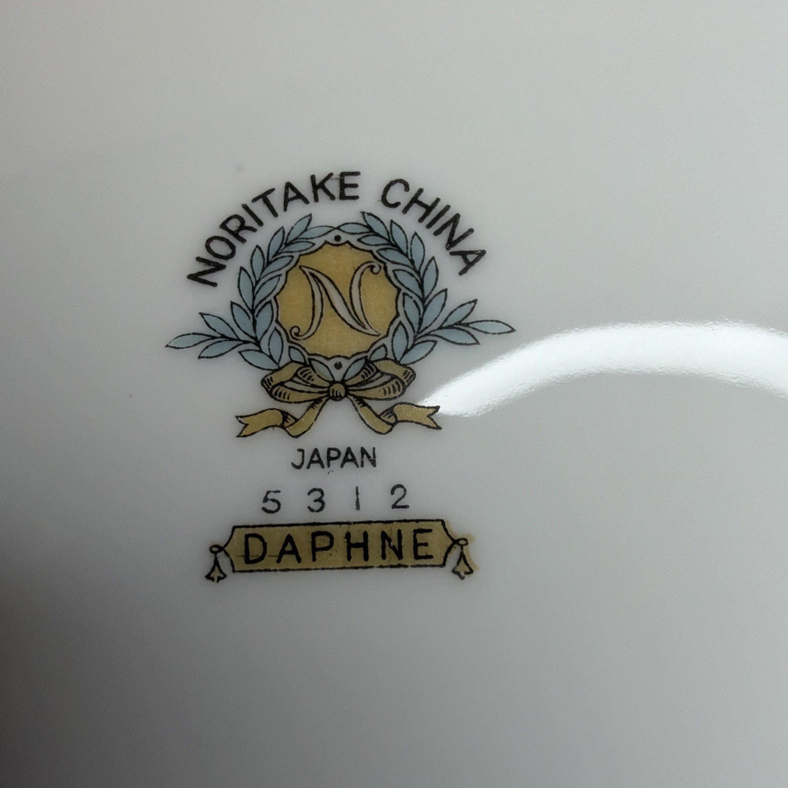 Noritake Daphne 5312 Round and Oval Serving Vegetable Bowls Replacement Set