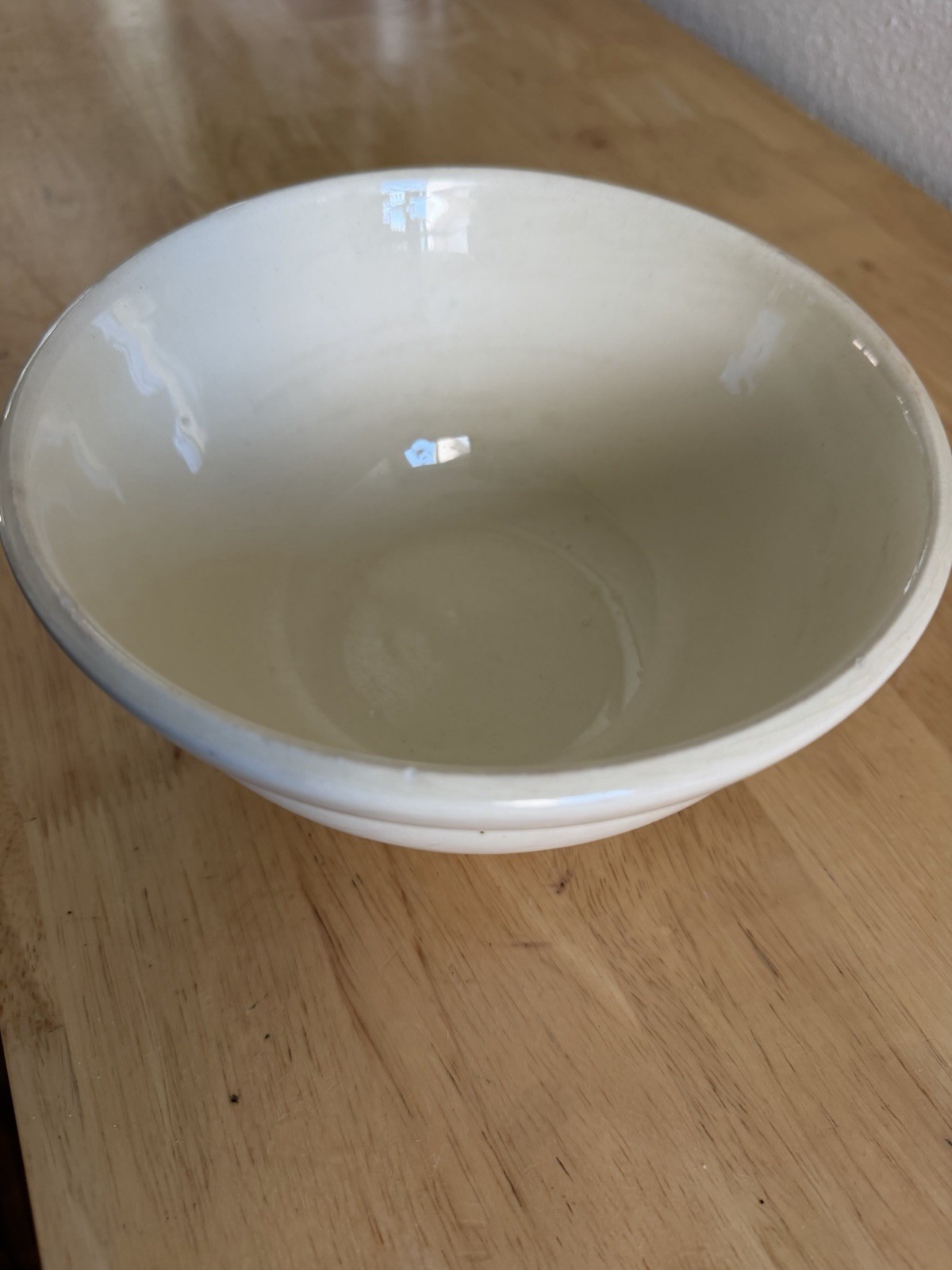 Vintage Bauer Pottery Ringware Mixing Bowl #24 Ivory White Beehive Nesting 7.5″