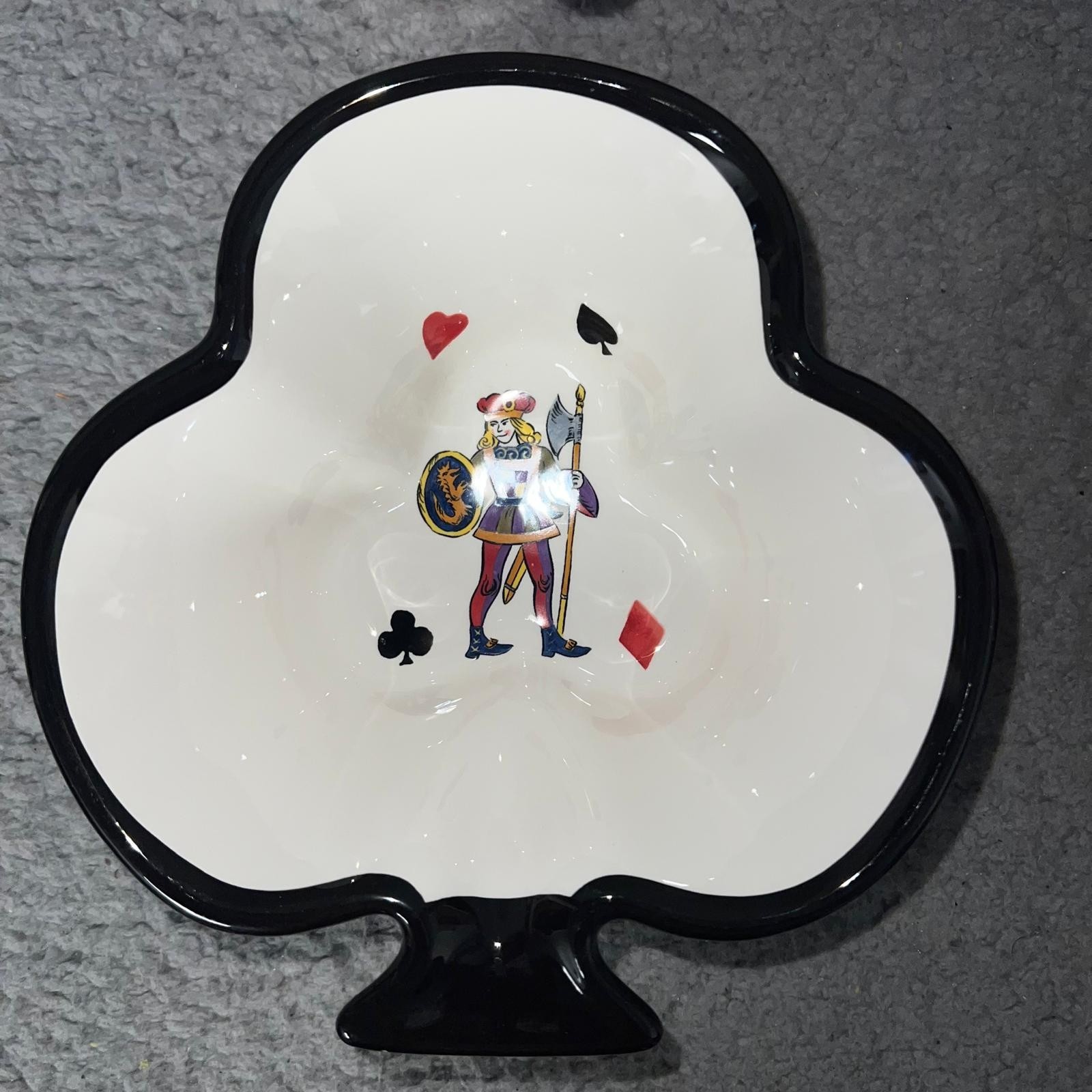 Lot of 4 Tabletops Gallery King of Hearts Snack Bowls Heart Diamond Spade Club
