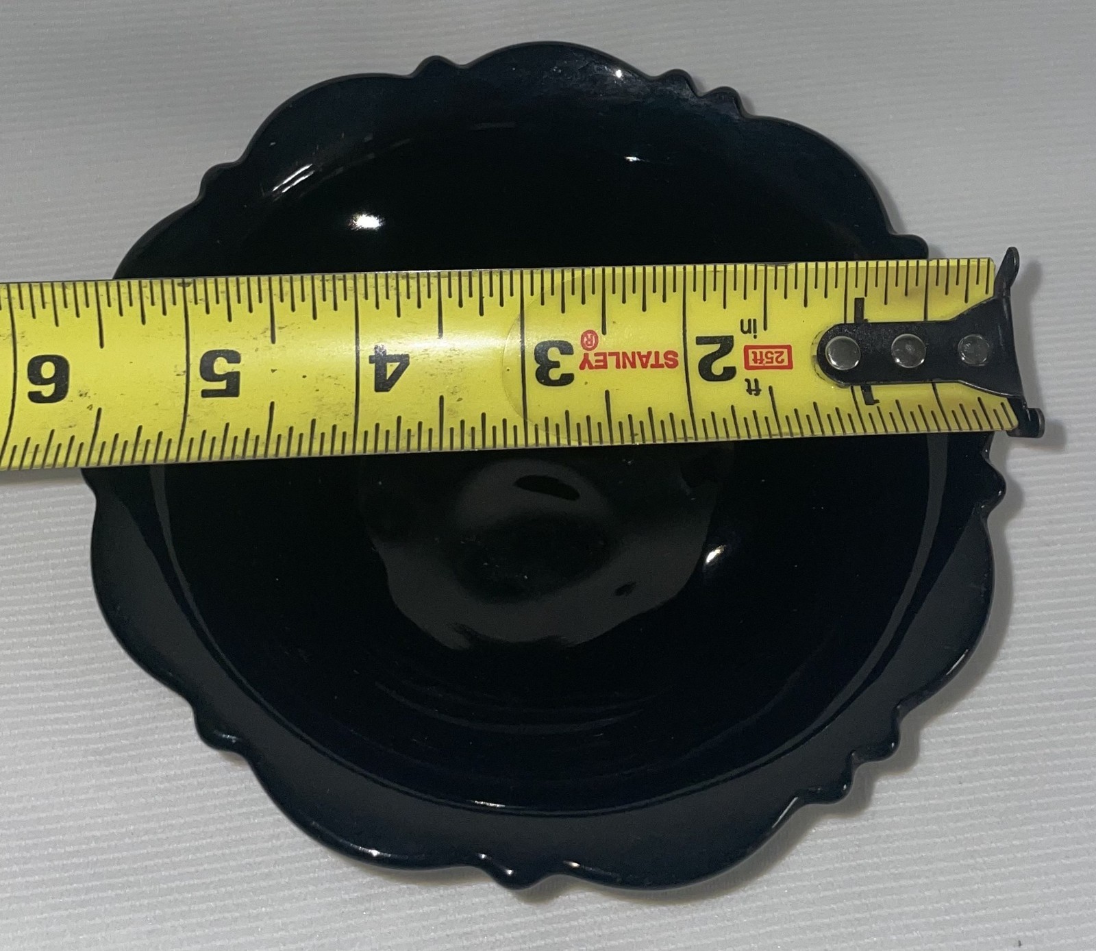 LE SMITH Mt Pleasant Black Amethyst Glass 3 Footed Candy Dish Bowl 3″ tall