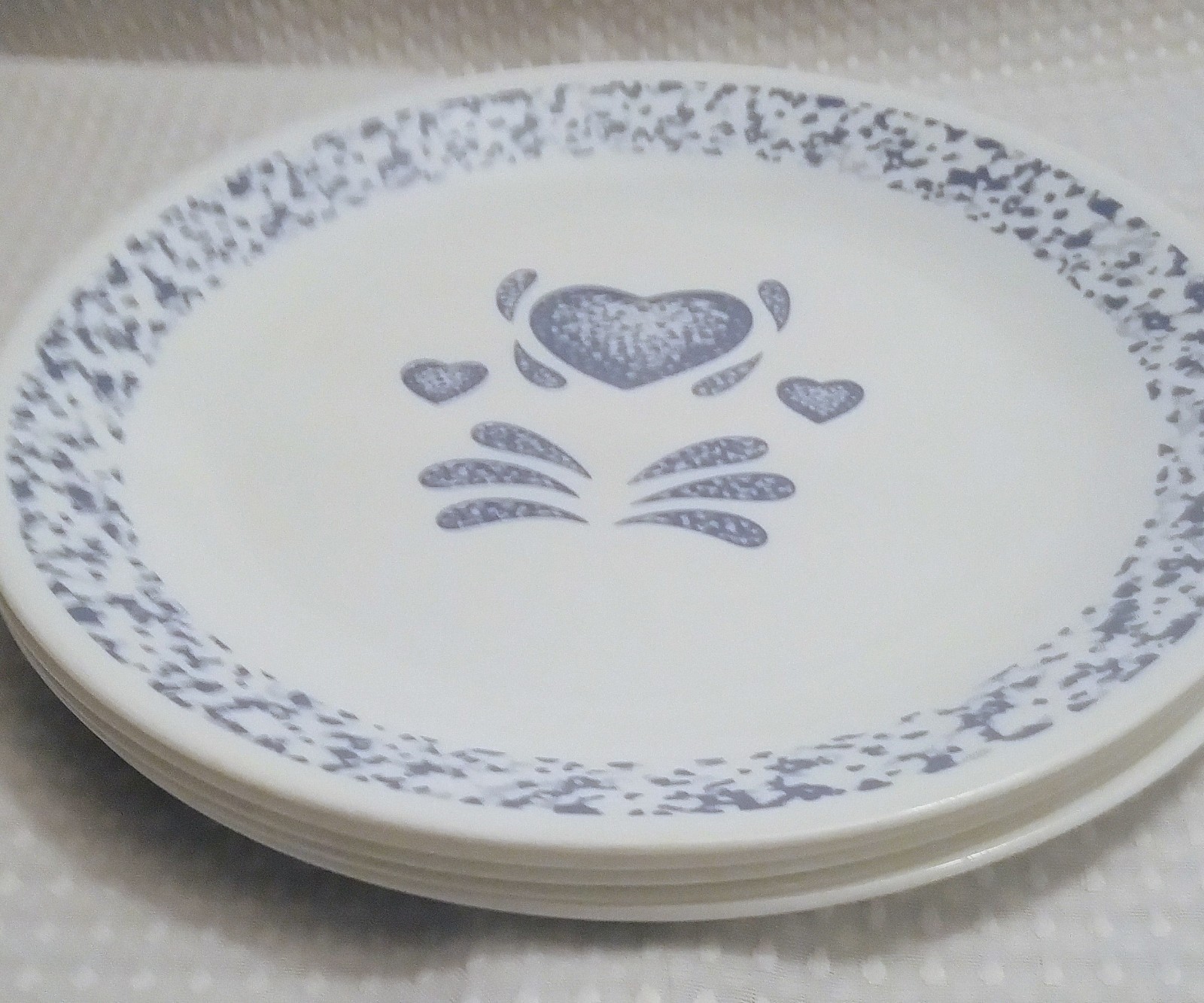 Corelle Spong Blue Hearts Dinner Plates
