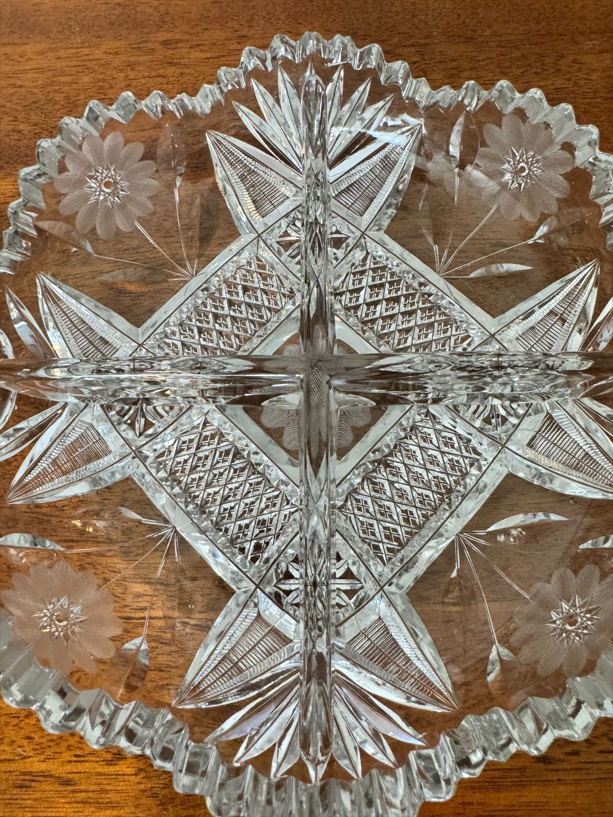 Pretty Vintage Cut Glass Divided Relish Dish with Handles – Starburst 11″x8″